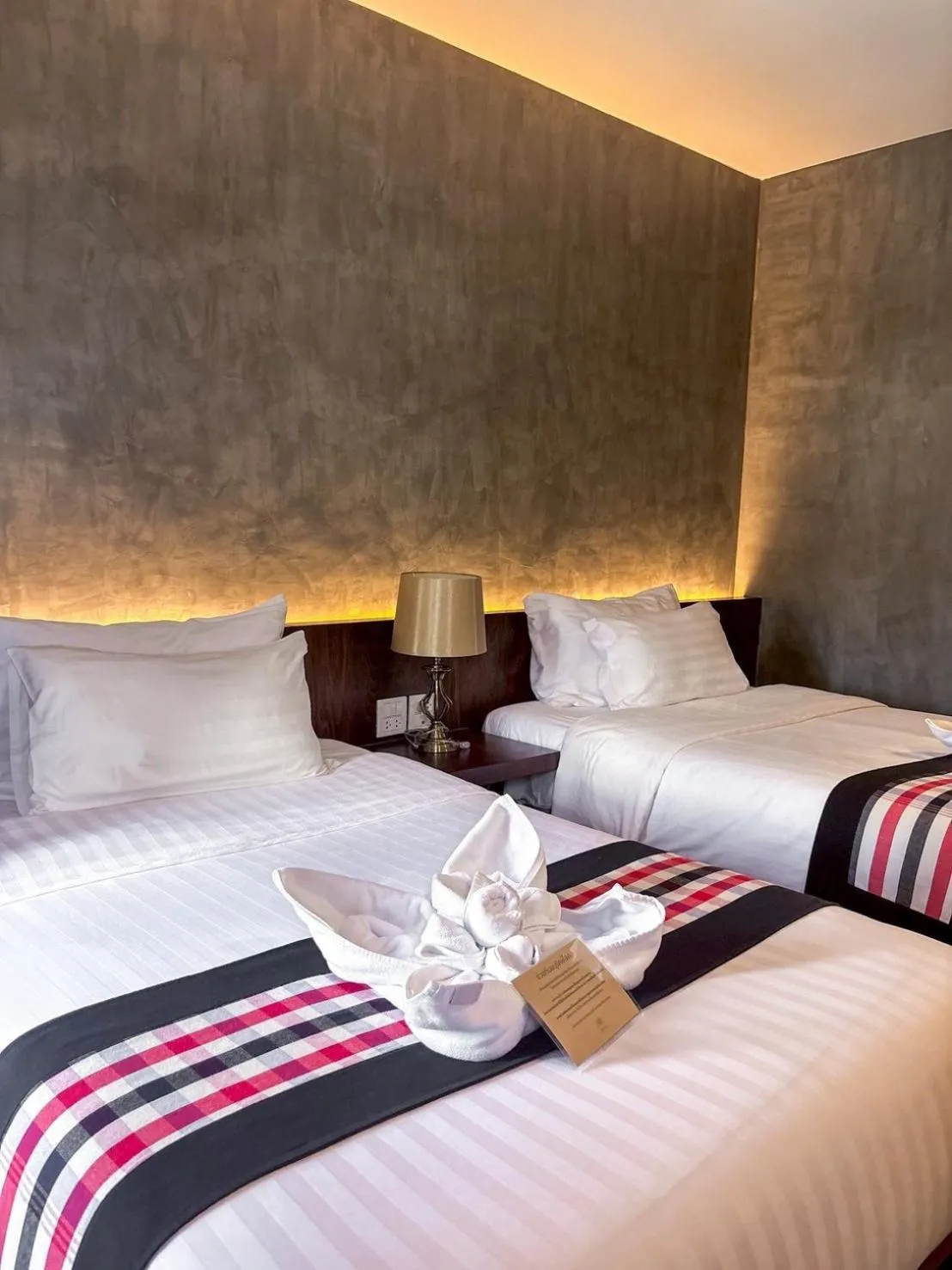 Bed in NAI YA Hotel -SHA Extra Plus