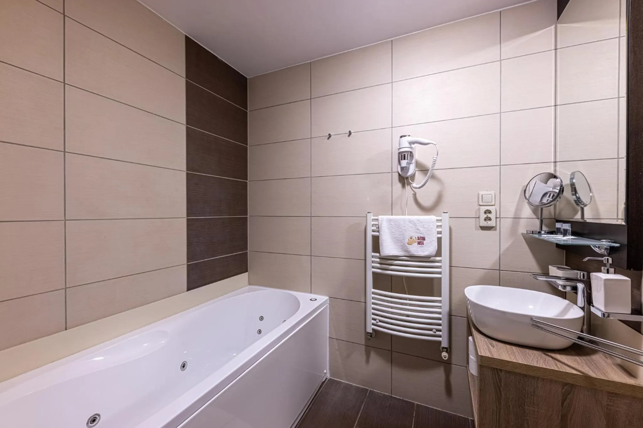 Bathroom in Bazilika alatt Panzió