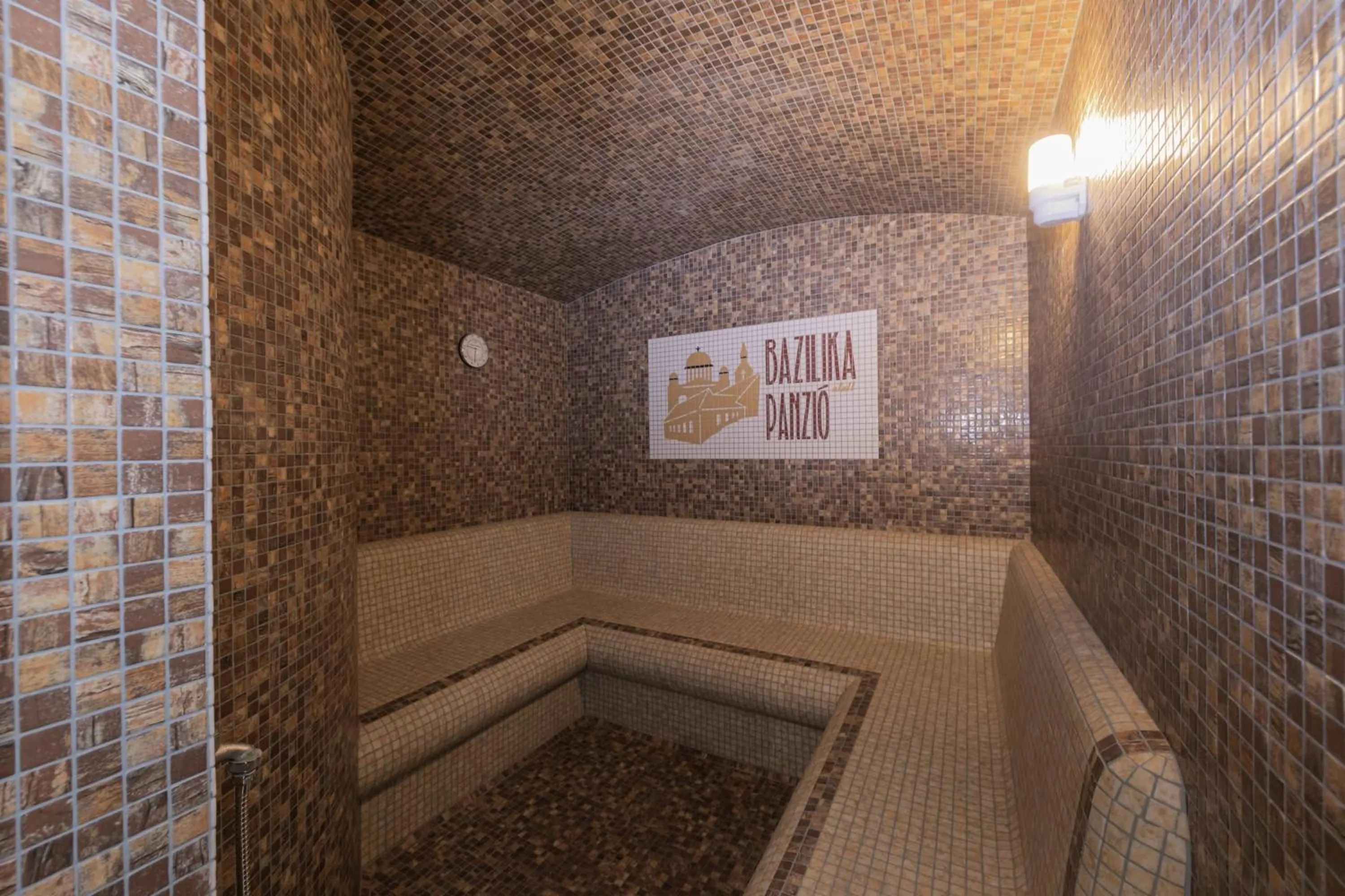 Steam room in Bazilika alatt Panzió