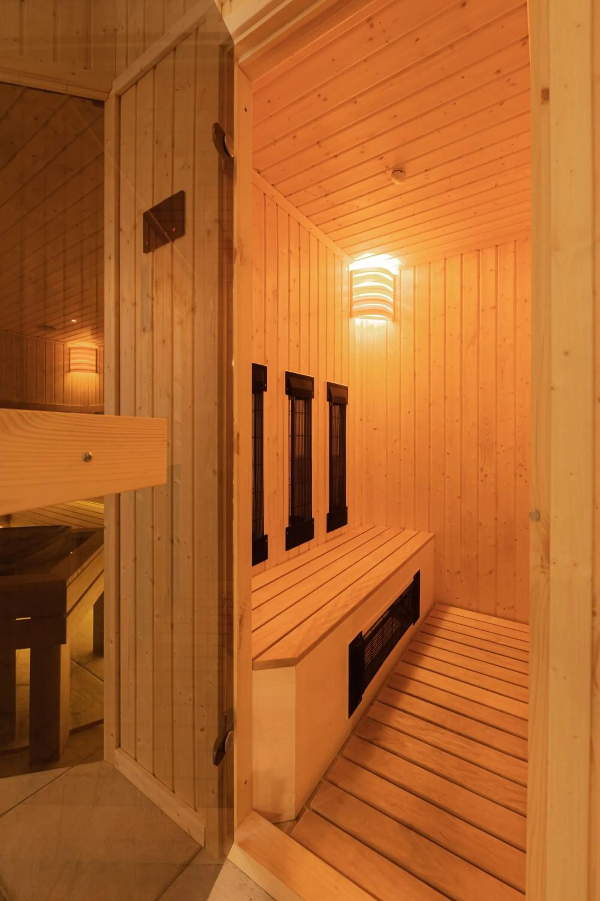 Sauna, Bed in Bazilika alatt Panzió