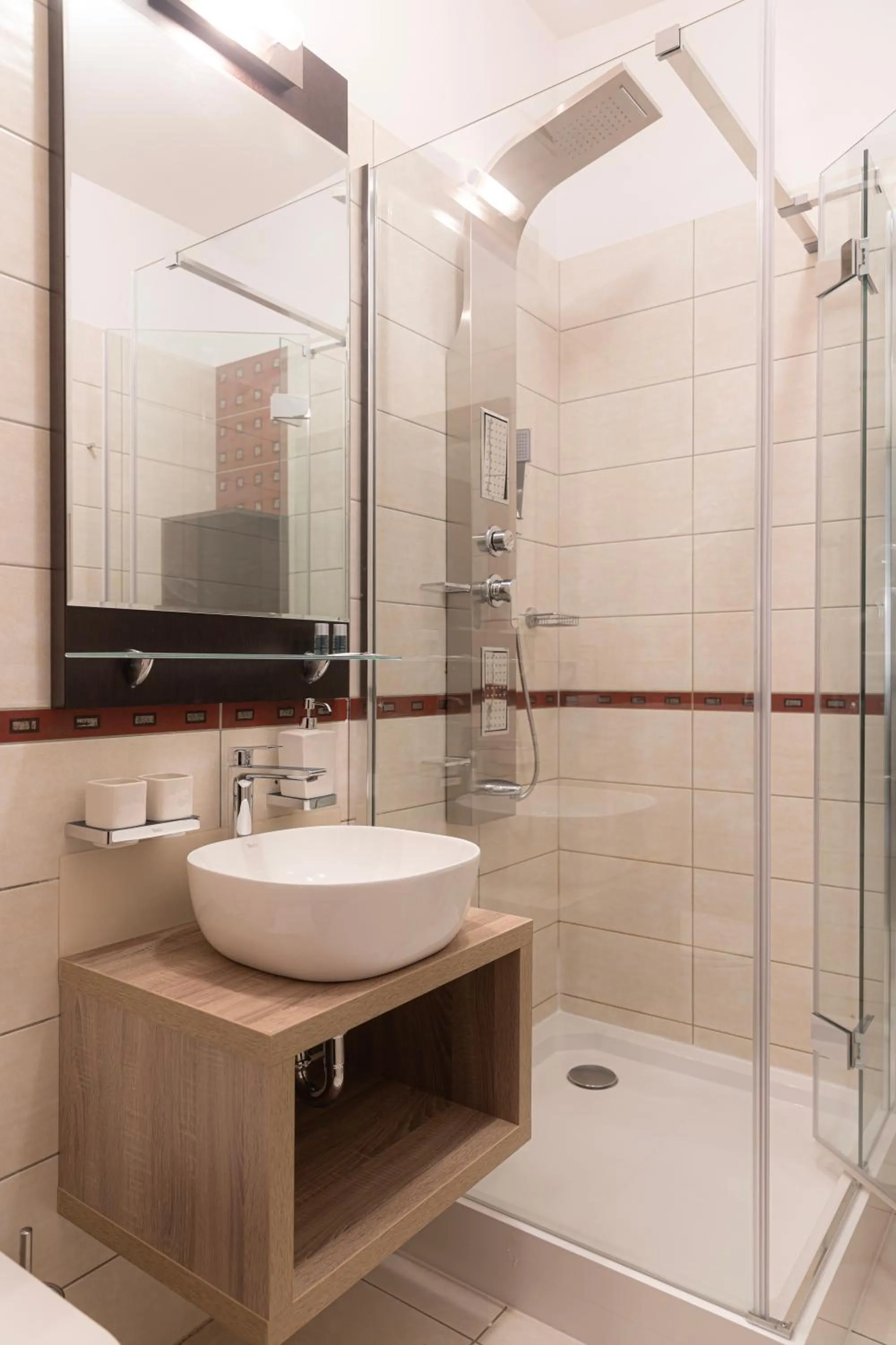 Bathroom in Bazilika alatt Panzió