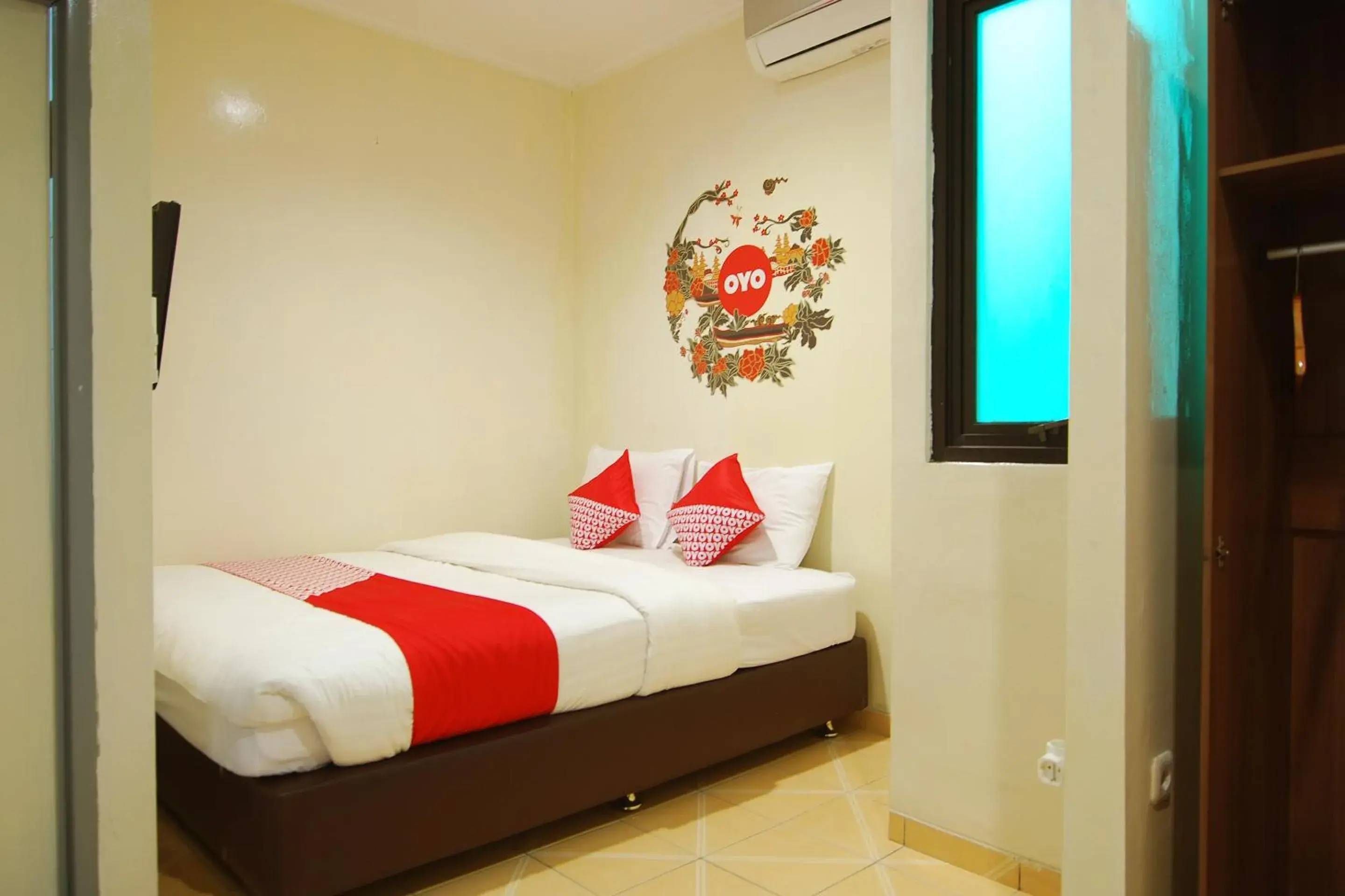 Bedroom, Bed in OYO 196 Horizone Residence