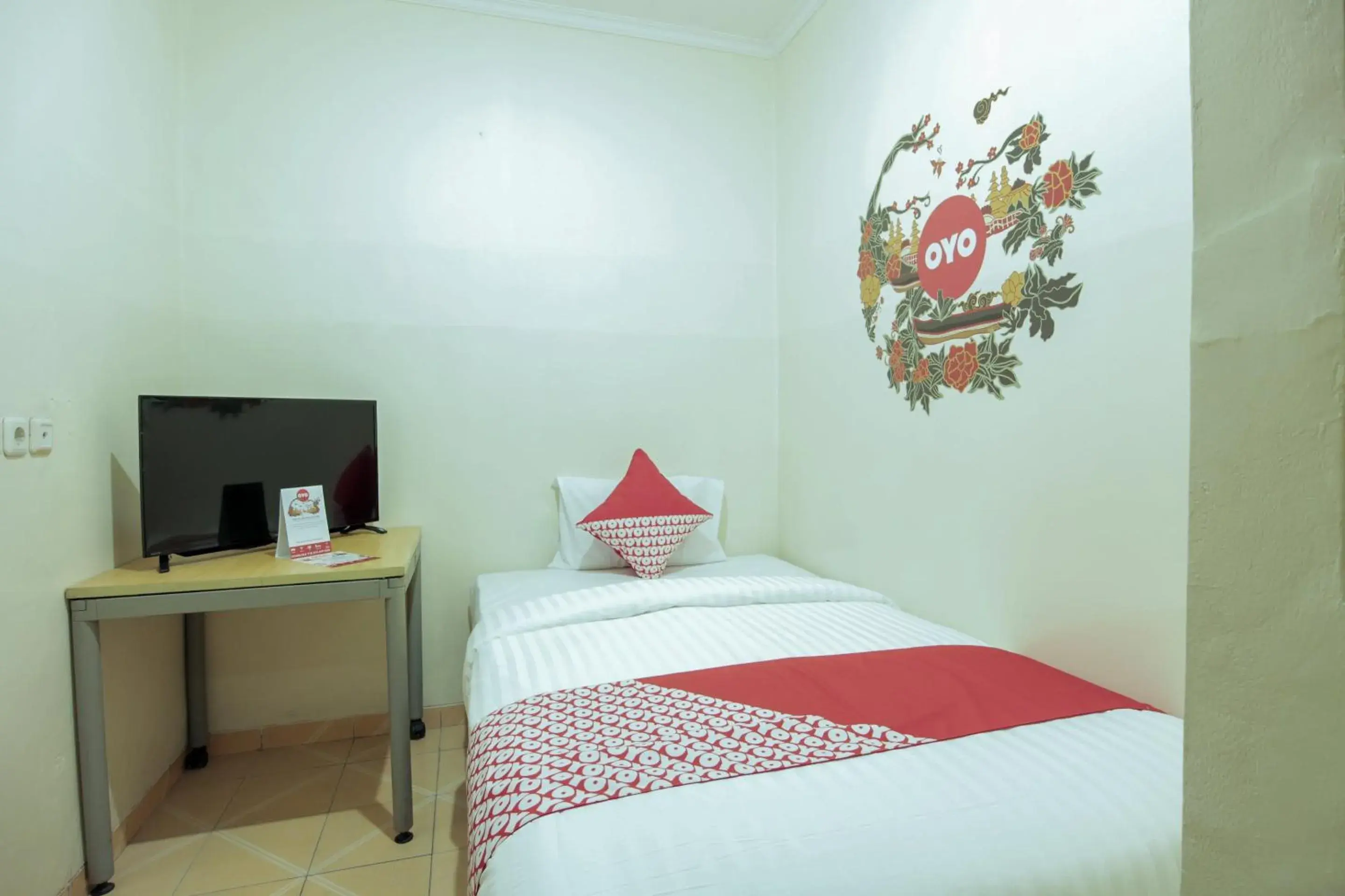 Bedroom, Bed in OYO 196 Horizone Residence