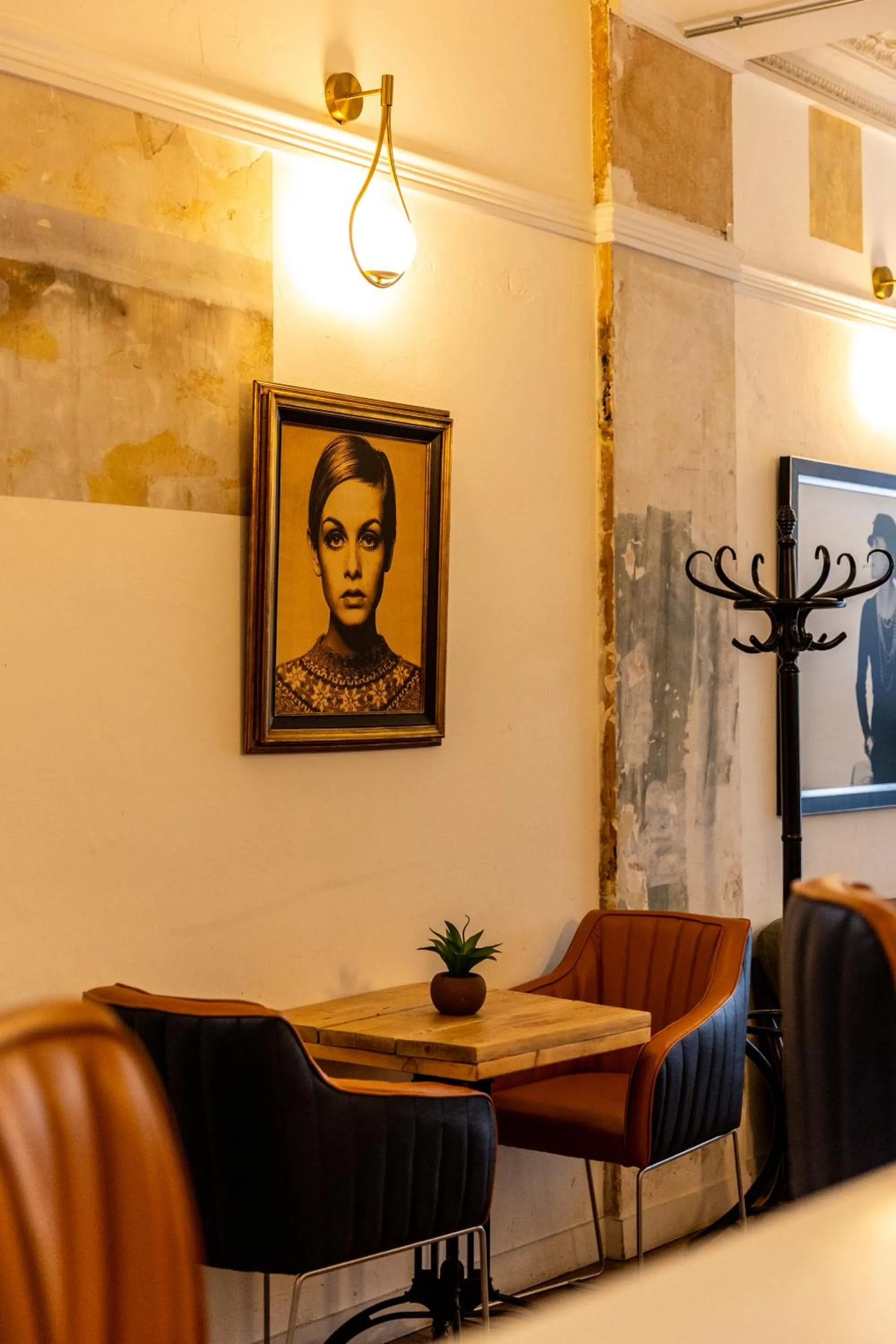 Decorative detail in Hotel Bristol