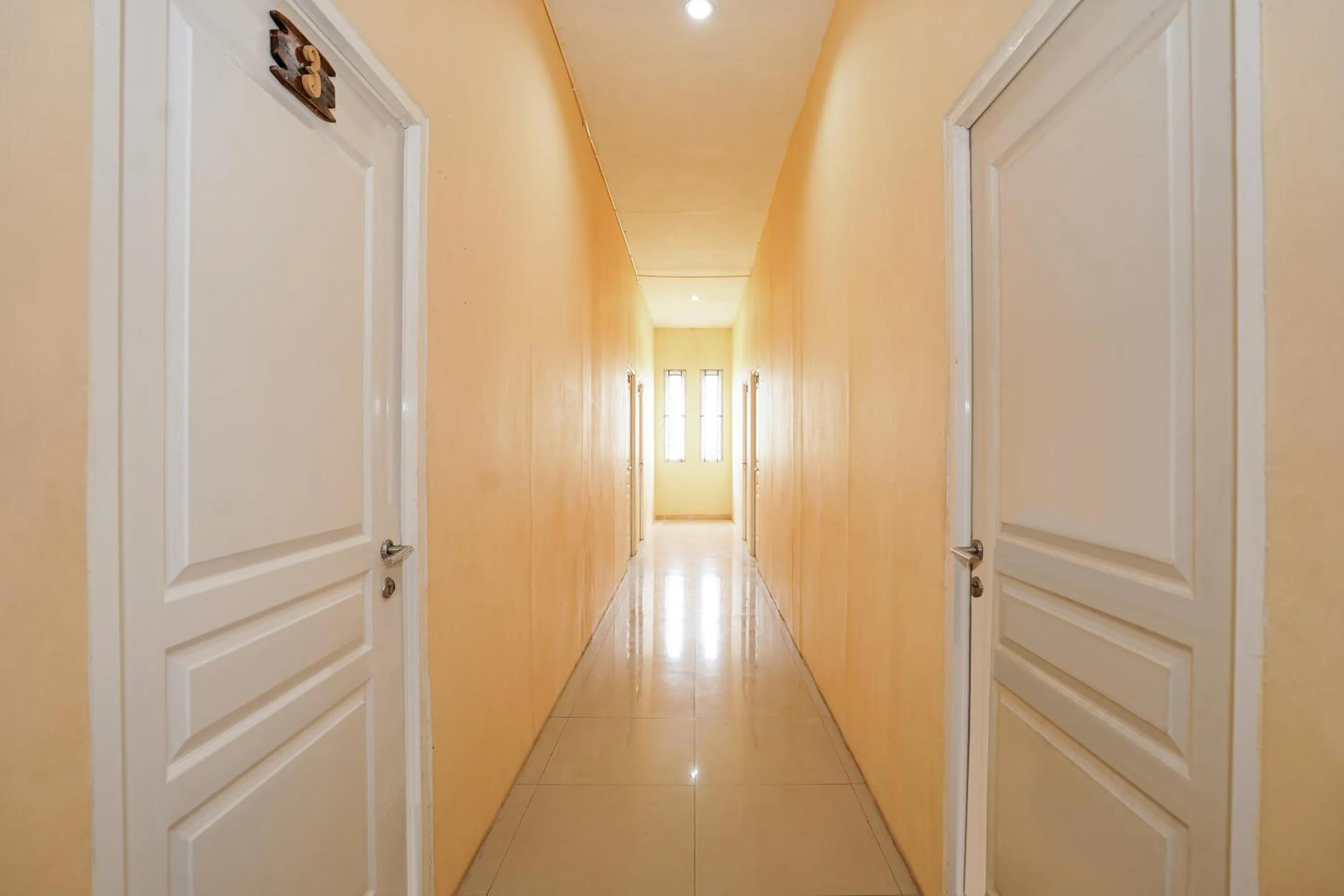 Lobby or reception in Hotel O Juanda Near Terminal International Juanda