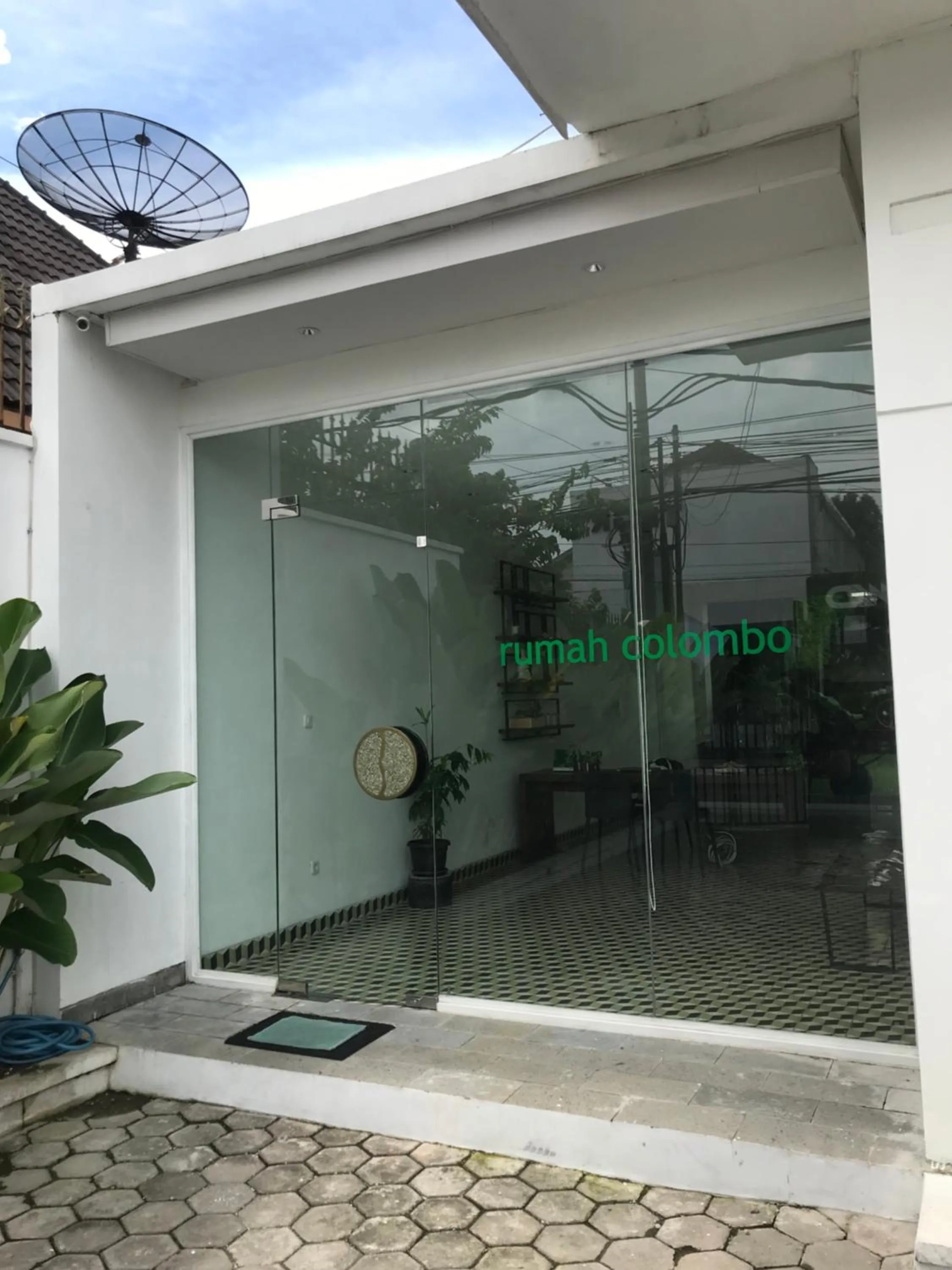 Property building in RedDoorz Plus @ Demangan Gejayan