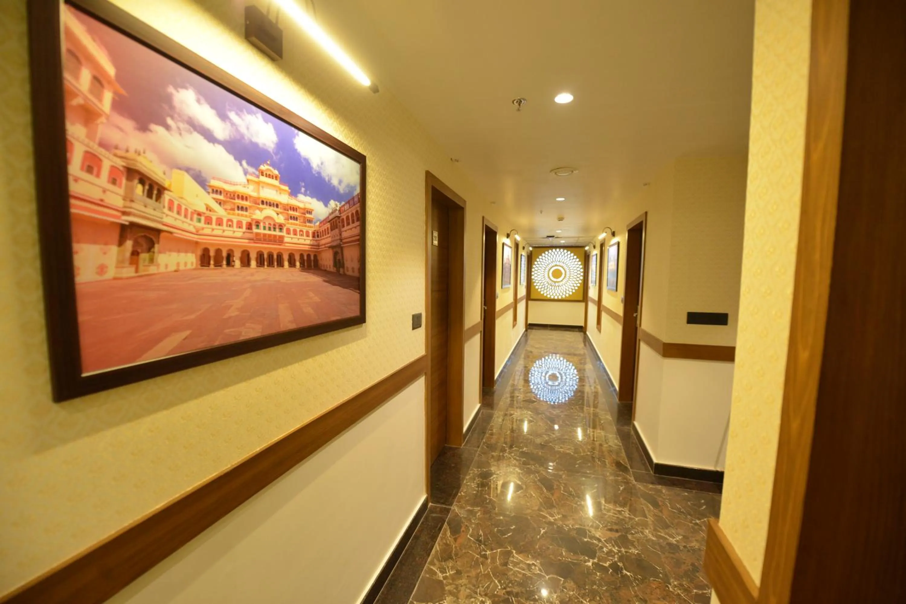Lobby or reception in Hotel RR 62-Jaipur City Centre Hotel