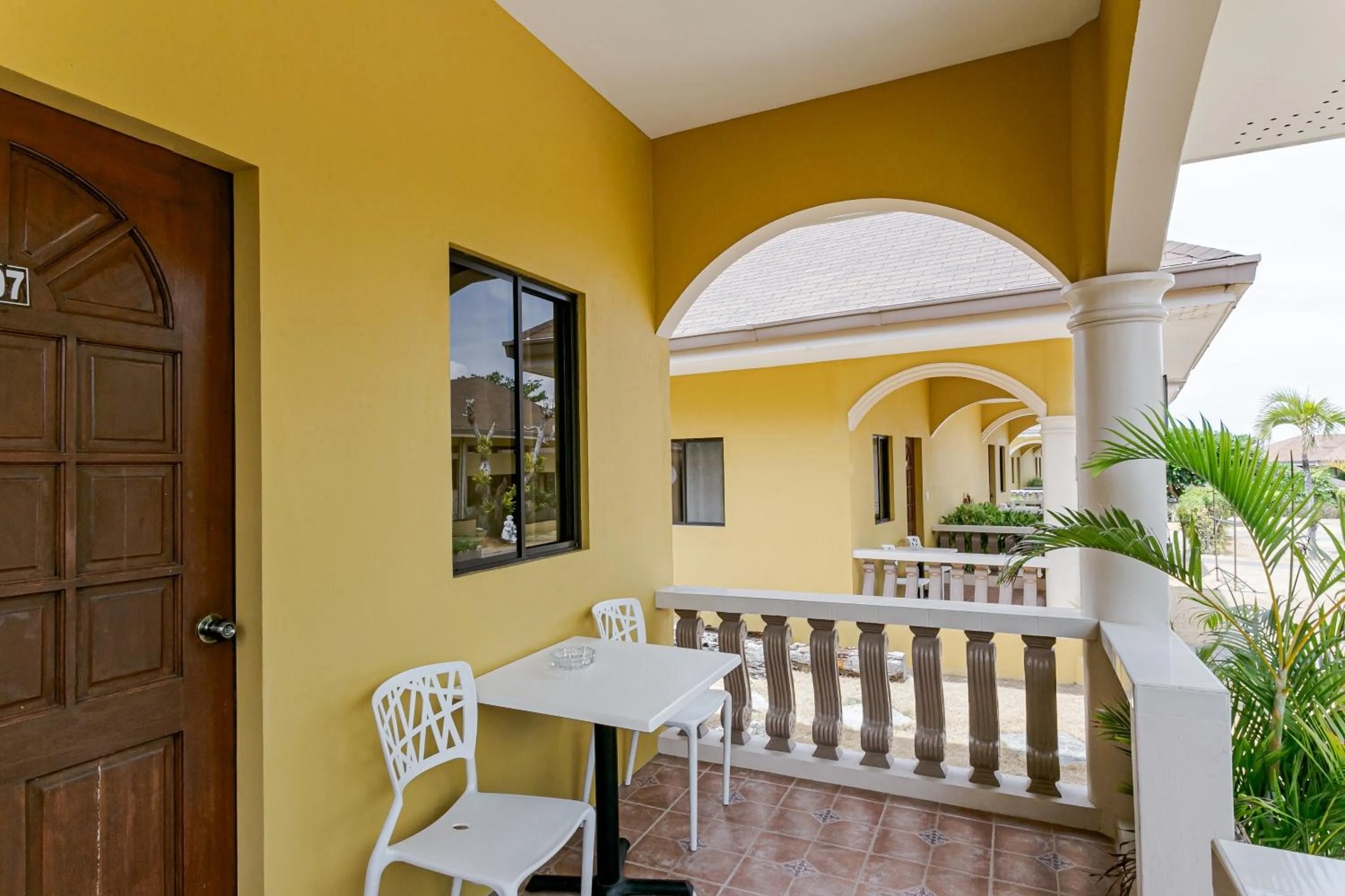 Balcony/Terrace in Turtle Bay Dive Resort