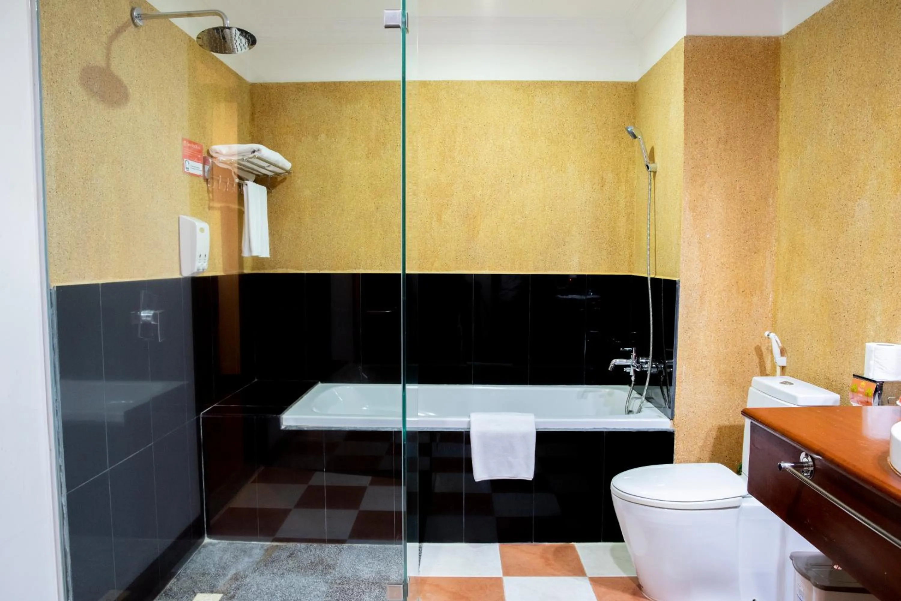 Bath in Royal Crown Hotel & Spa