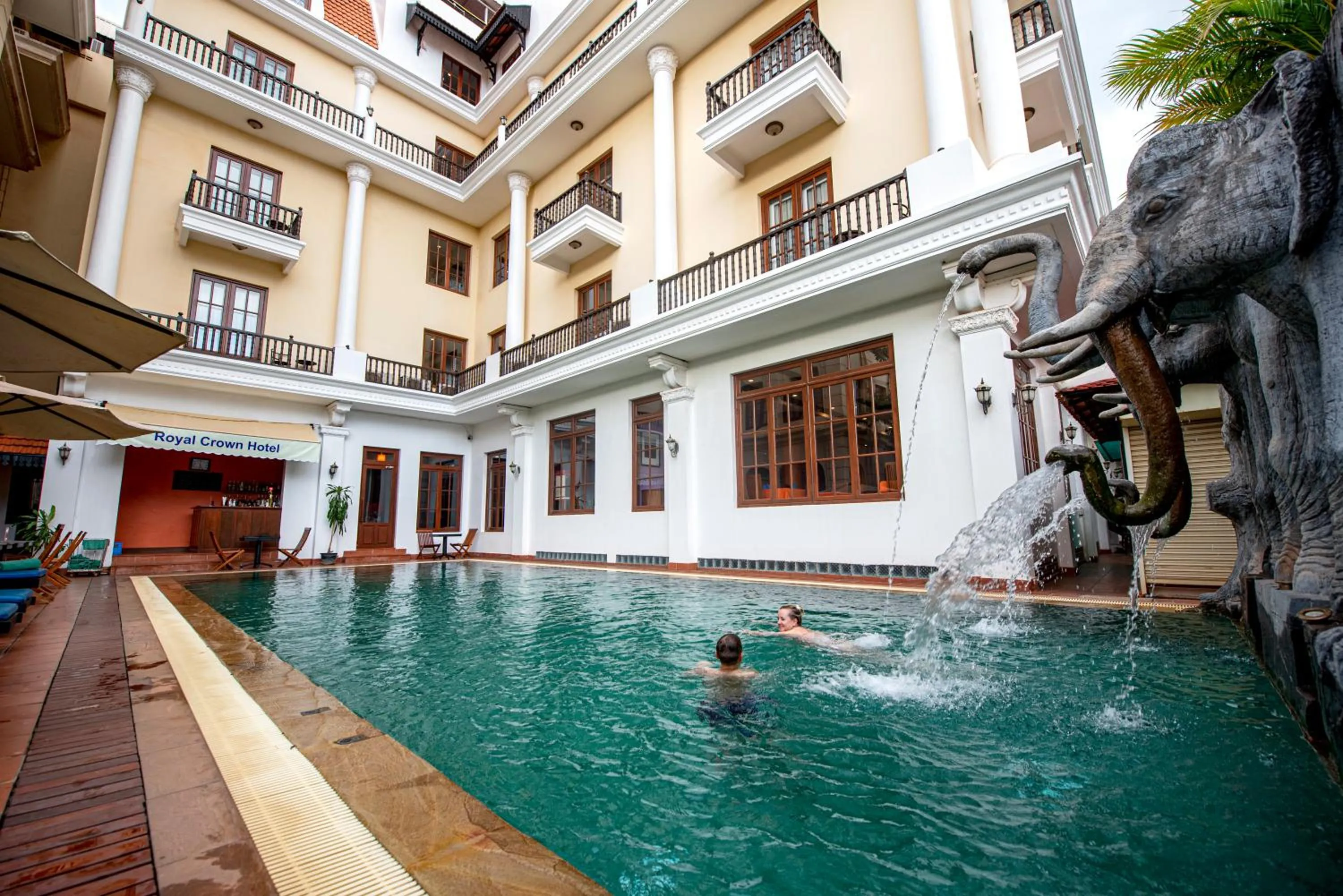 Swimming pool in Royal Crown Hotel & Spa