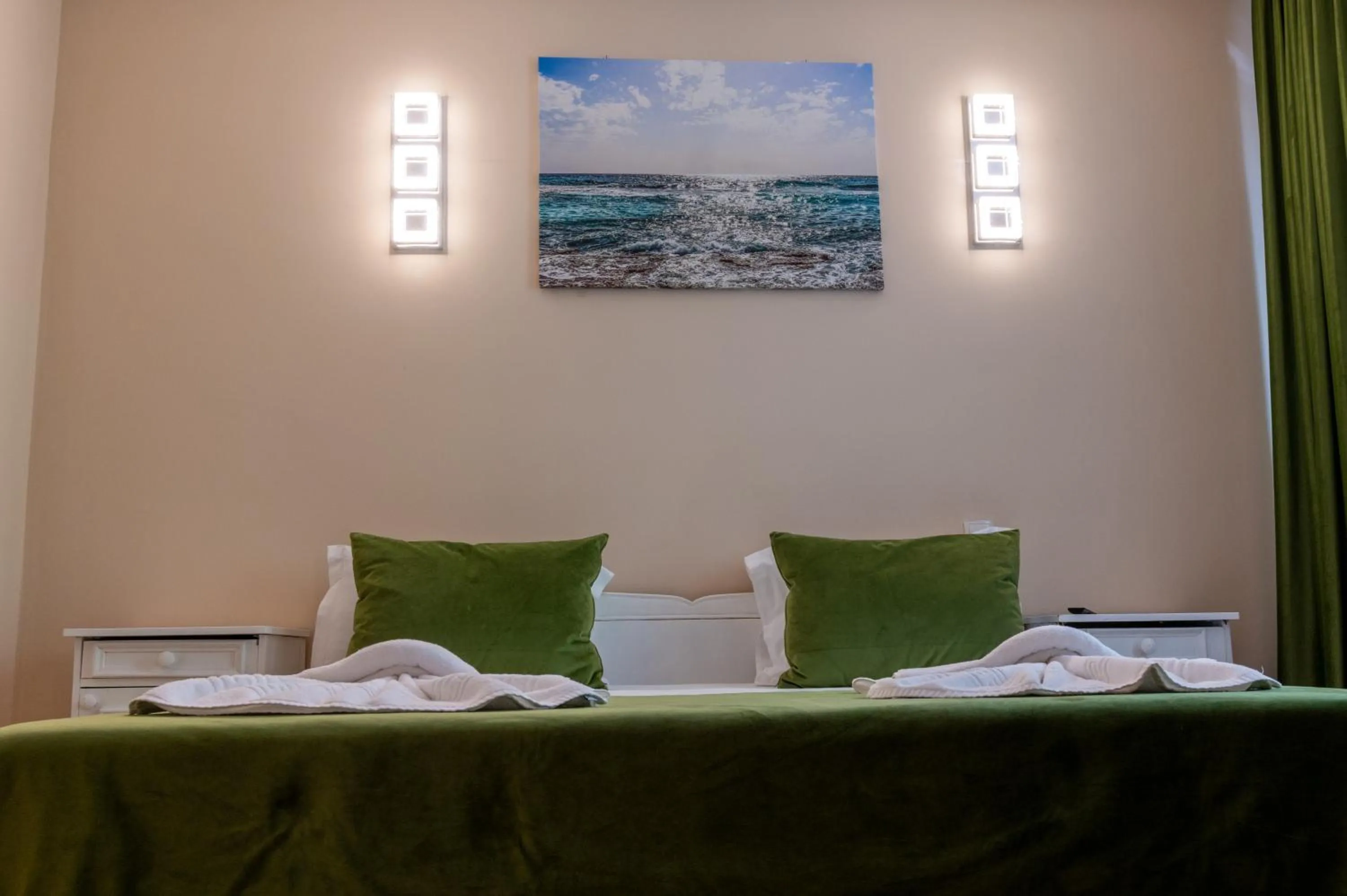 Photo of the whole room, Bed in Hotel Dobrogea