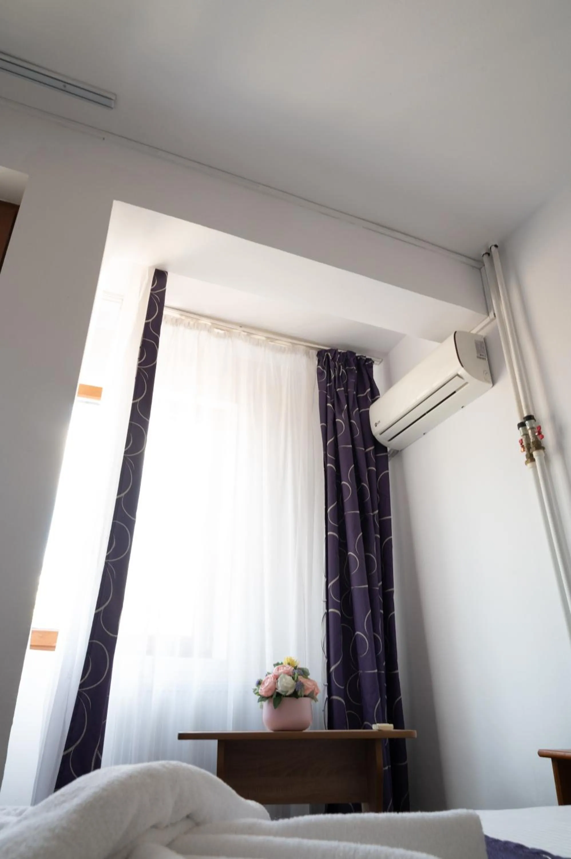 Photo of the whole room, Bed in Hotel Dobrogea