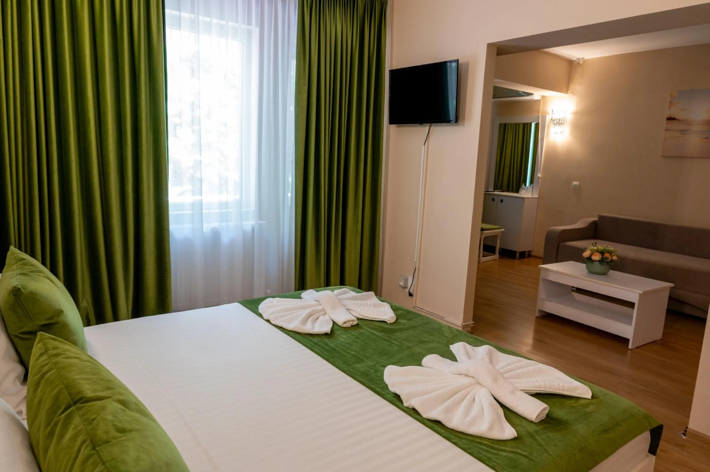 Photo of the whole room, Bed in Hotel Dobrogea