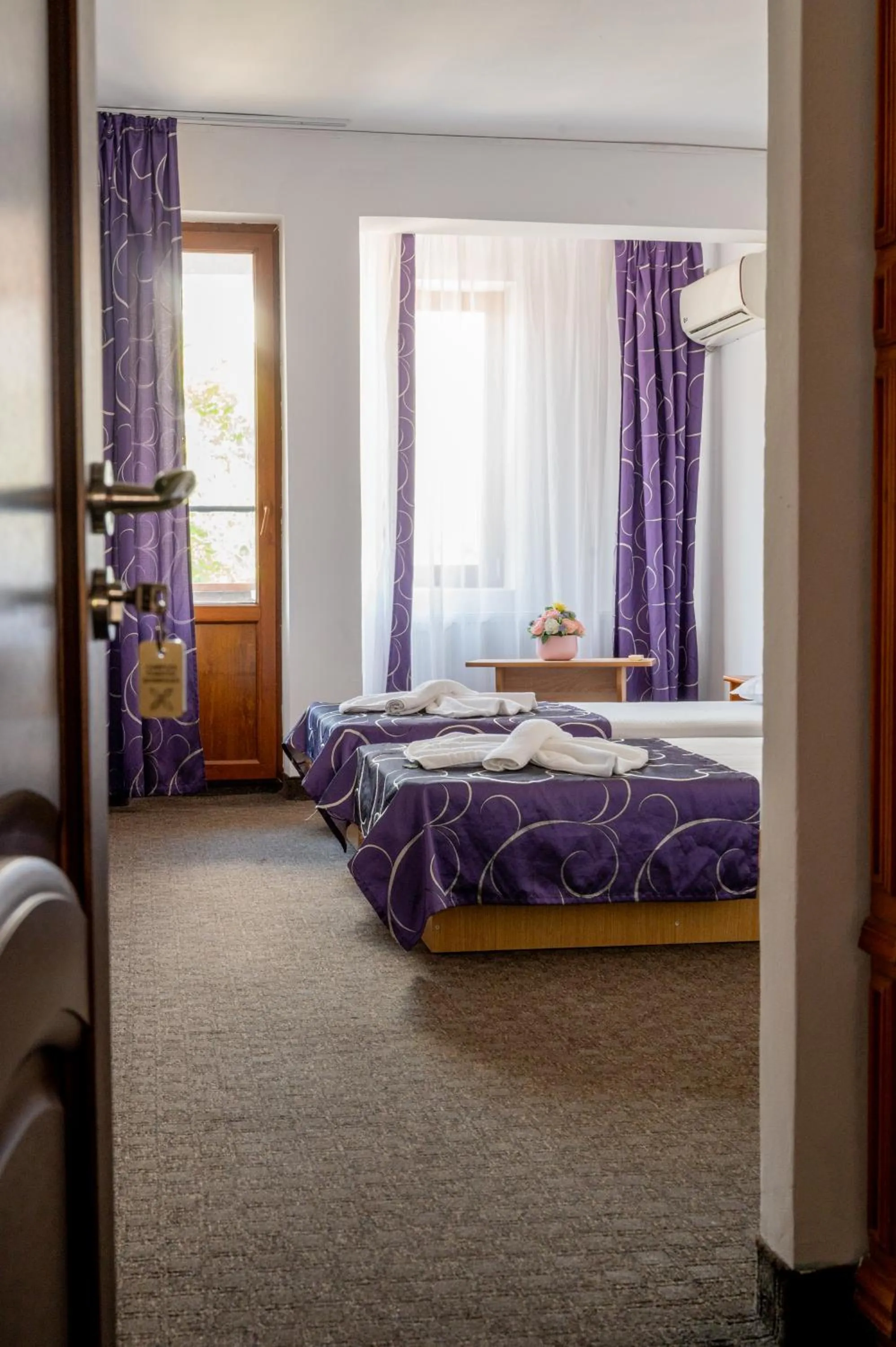 Photo of the whole room, Bed in Hotel Dobrogea