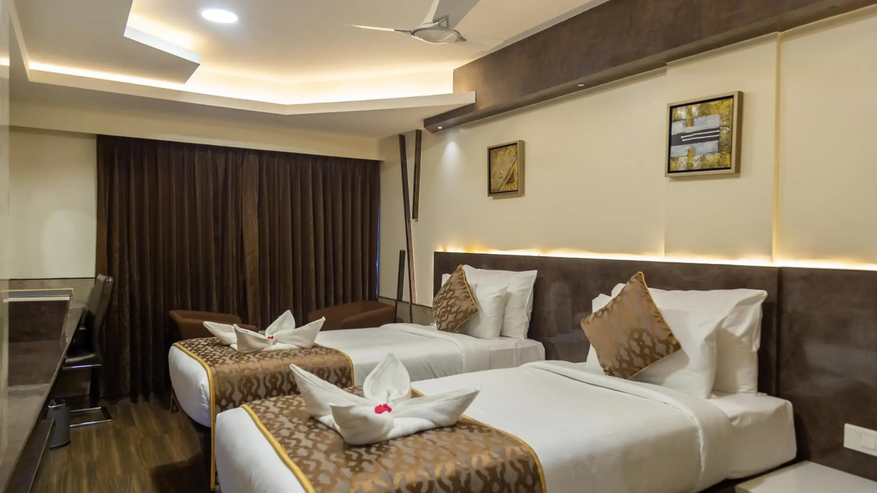Bedroom, Bed in Hotel Park Elanza Chennai Bedroom, Bed in Hotel Park Elanza Chennai