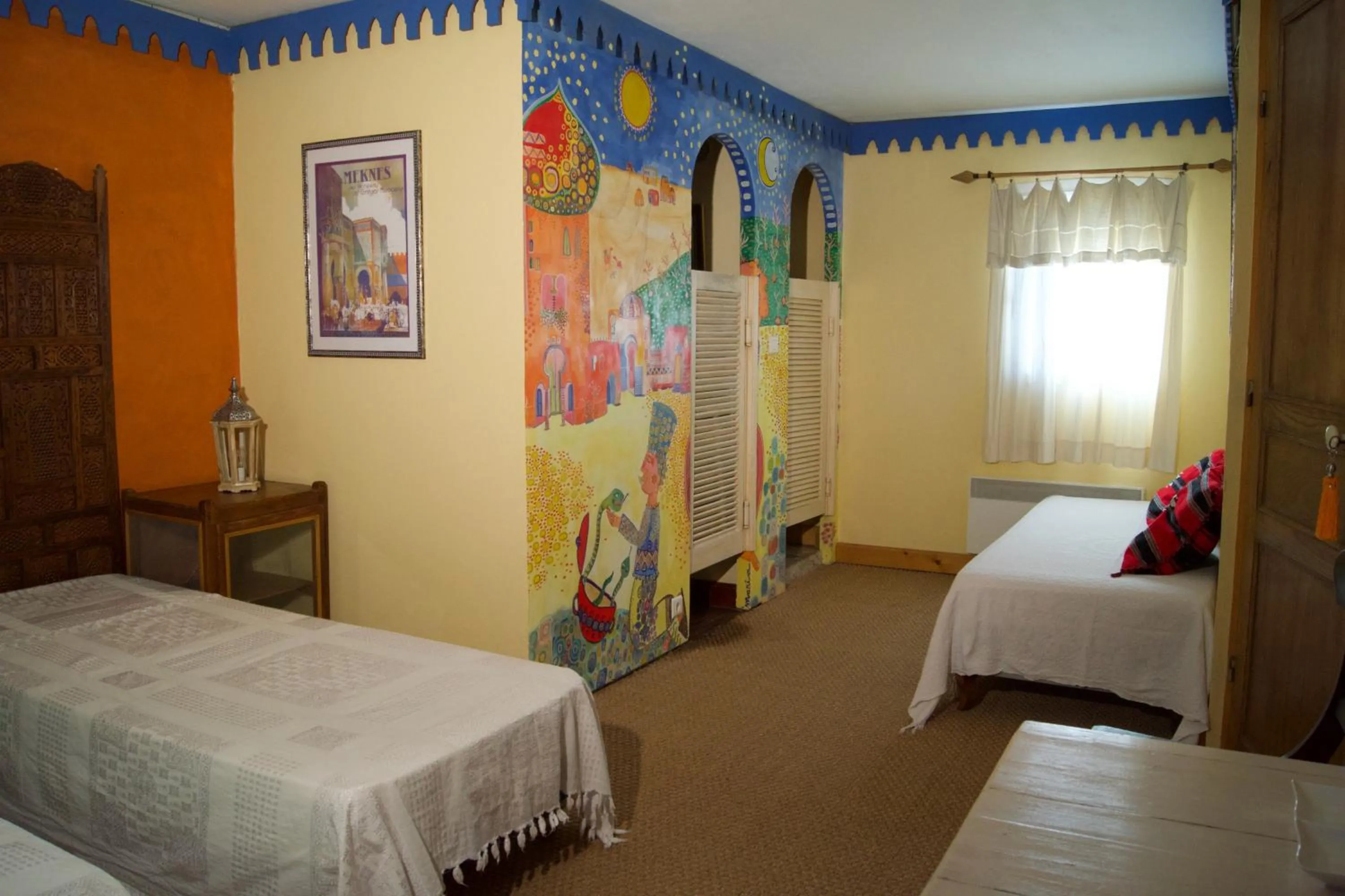 Photo of the whole room, Bed in Maison Basta