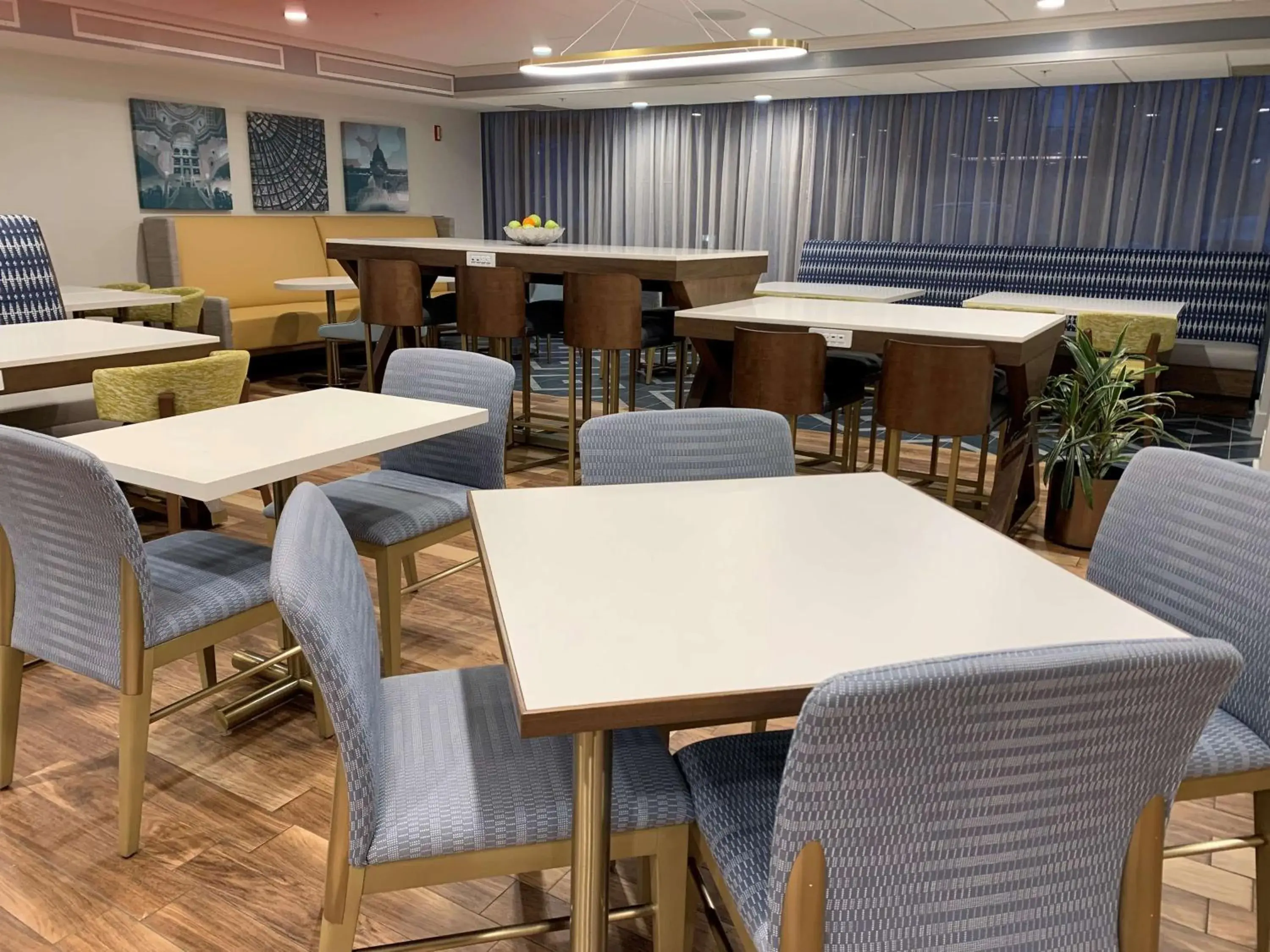 Lobby or reception in Hampton Inn Harrisburg-East/Hershey Lobby or reception in Hampton Inn Harrisburg-East/Hershey