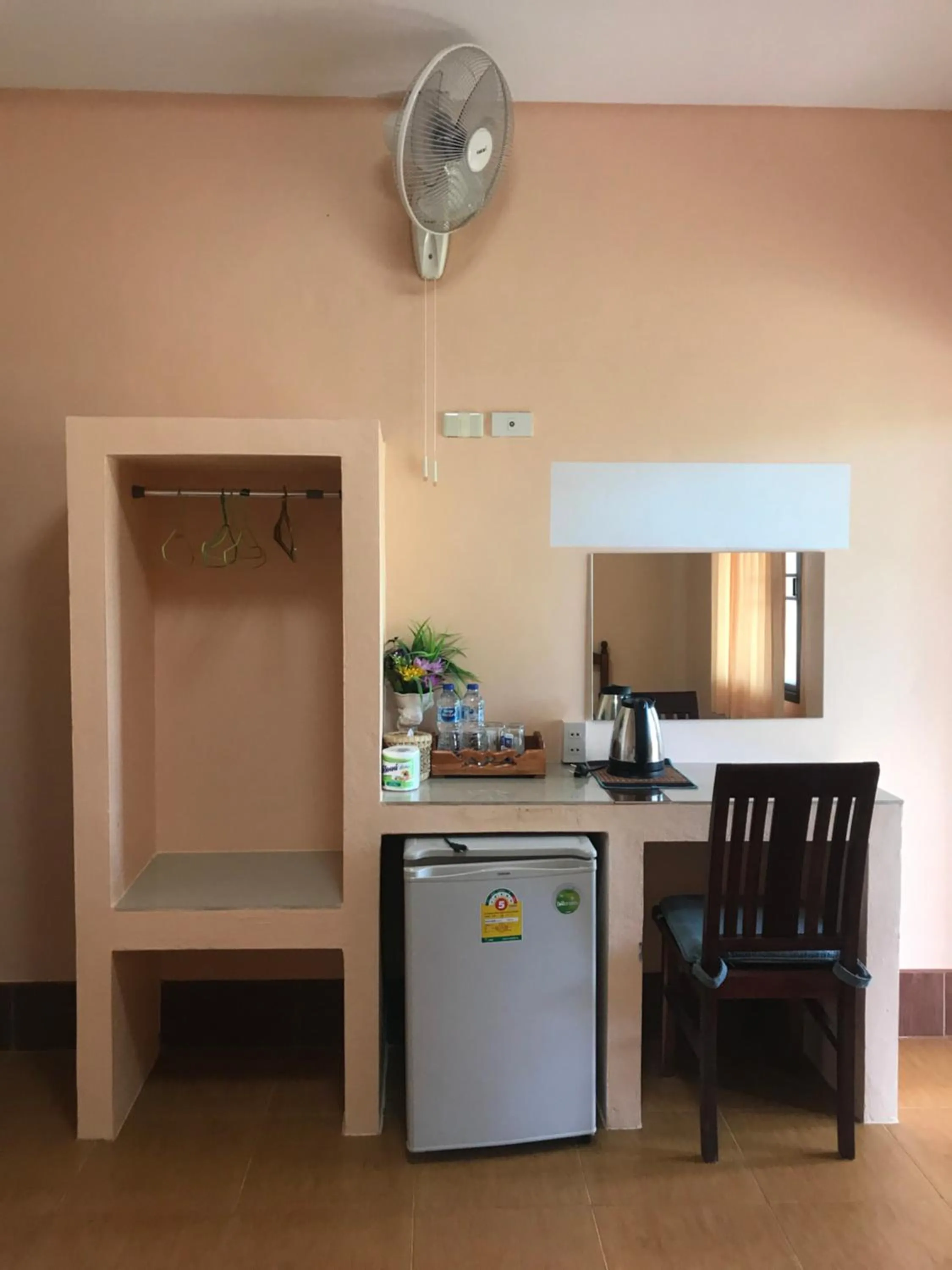 Coffee/tea facilities in Pim Bungalow