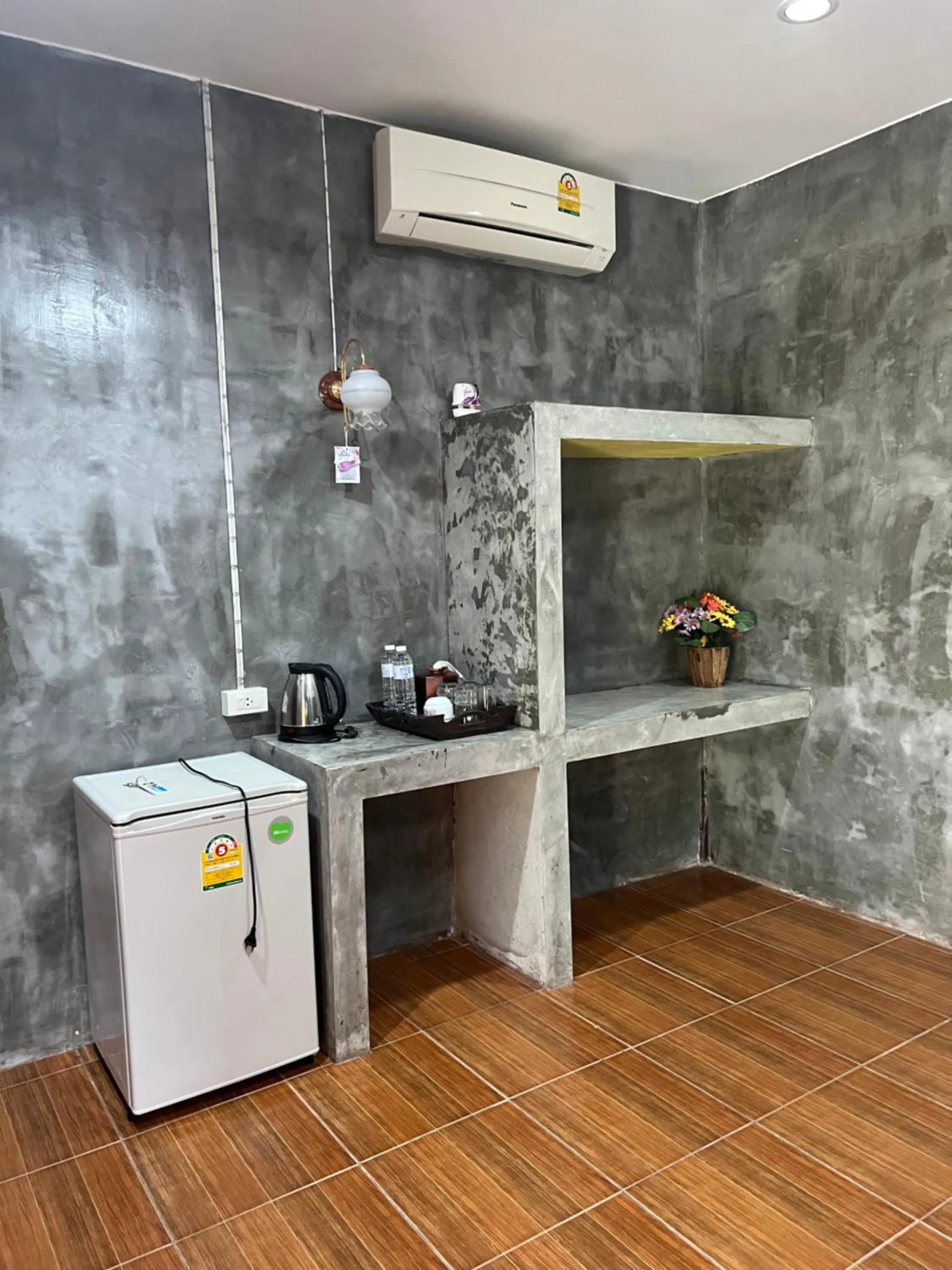 Kitchen or kitchenette in Pim Bungalow