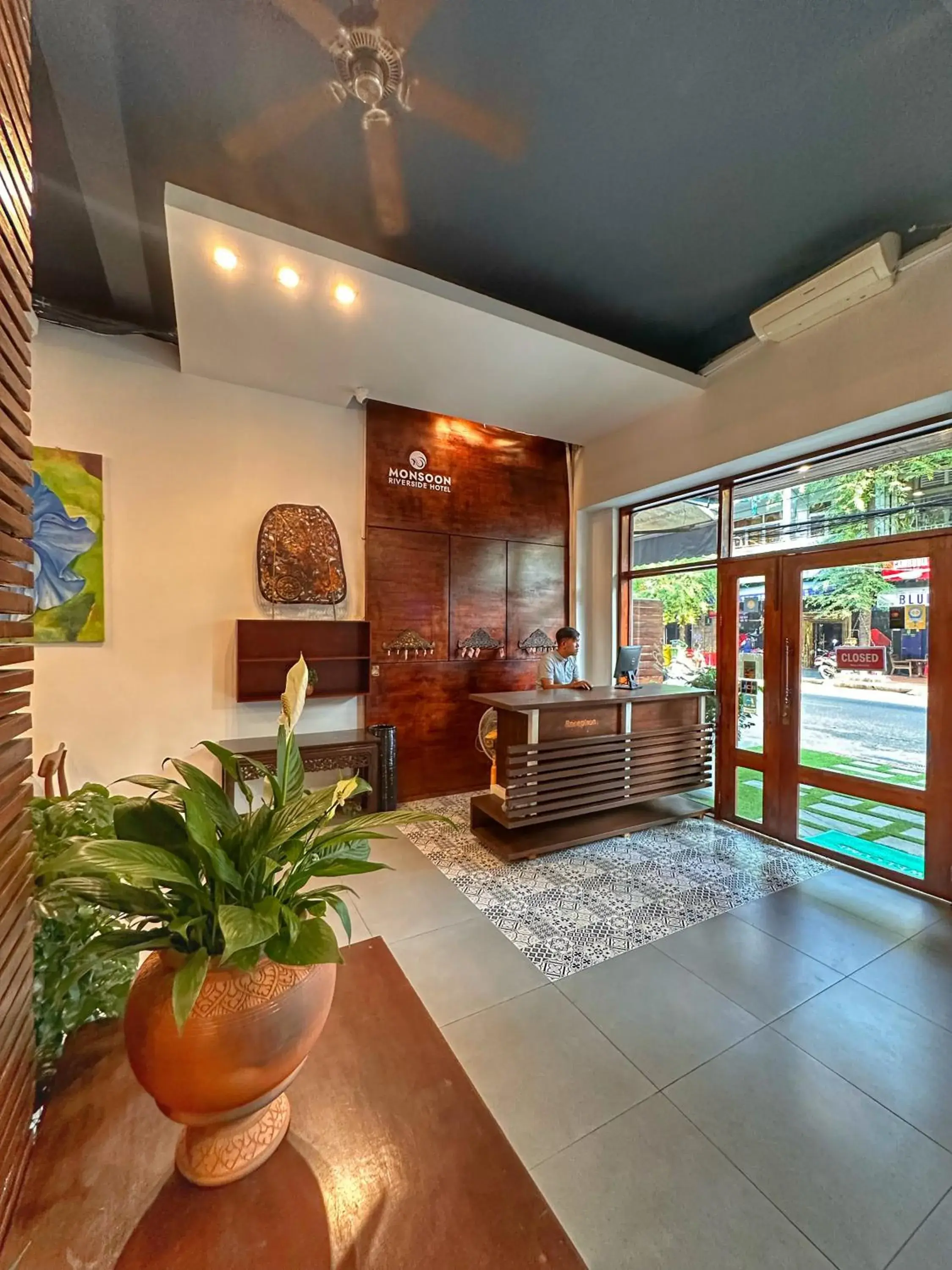 Property building in Monsoon Riverside Hotel Property building in Monsoon Riverside Hotel