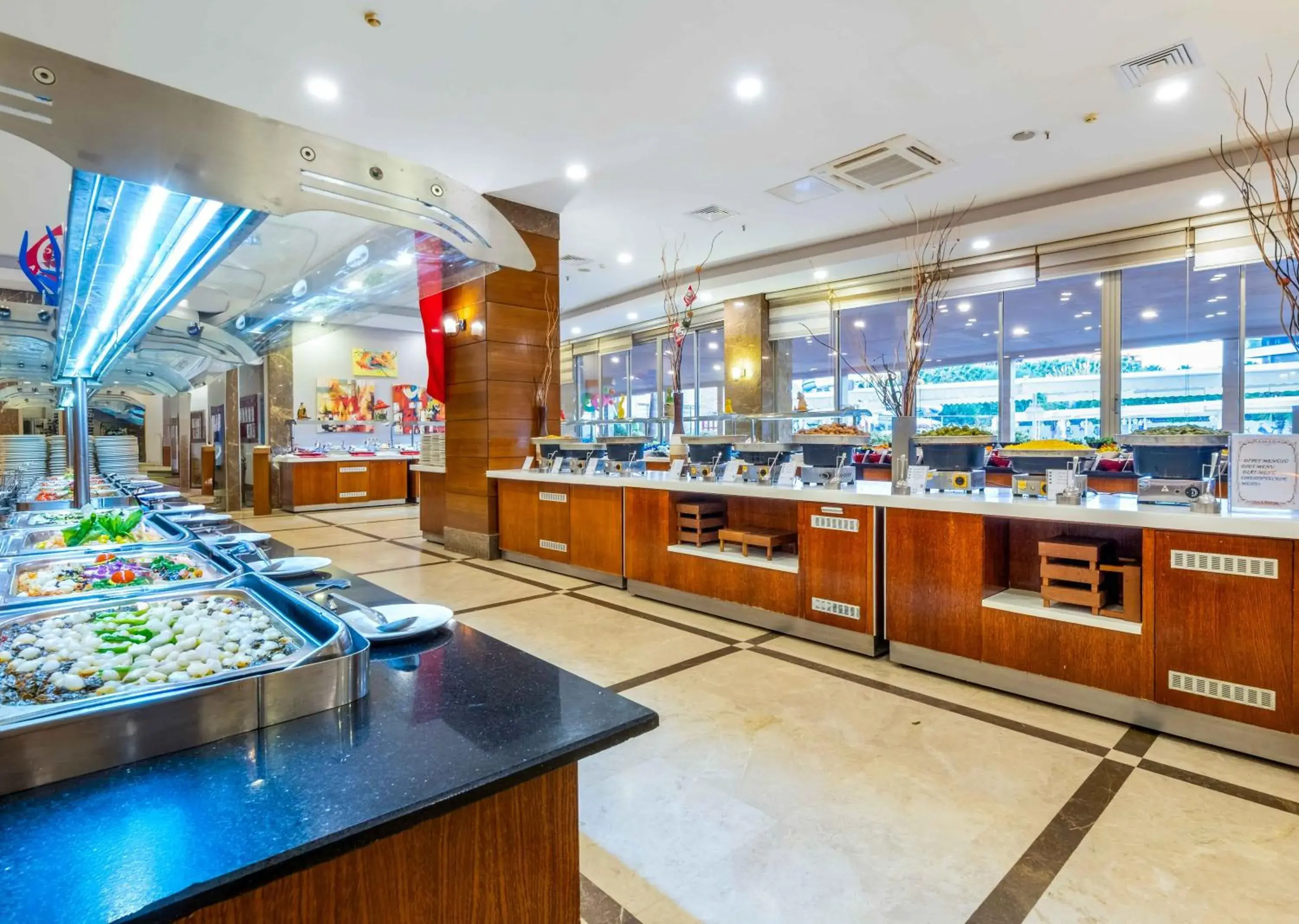 Restaurant/places to eat in Ramada Resort Side Restaurant/places to eat in Ramada Resort Side