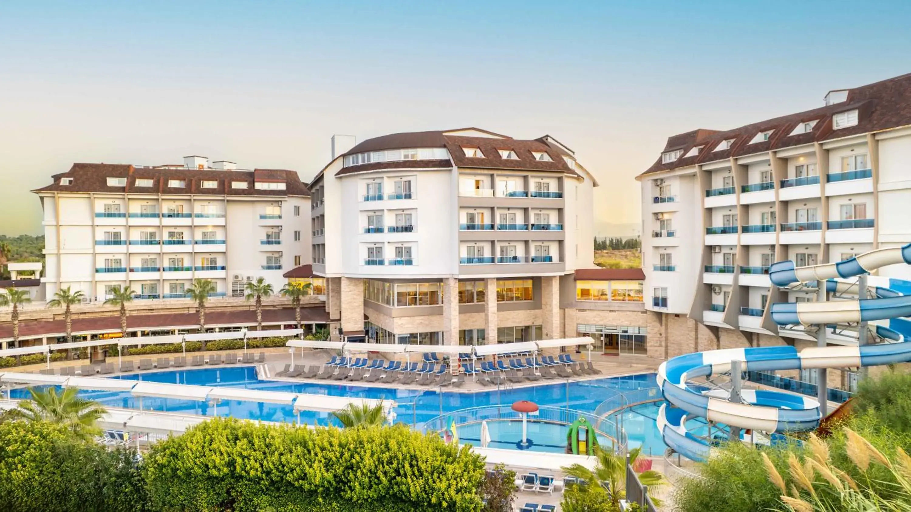 Property building in Ramada Resort Side Property building in Ramada Resort Side