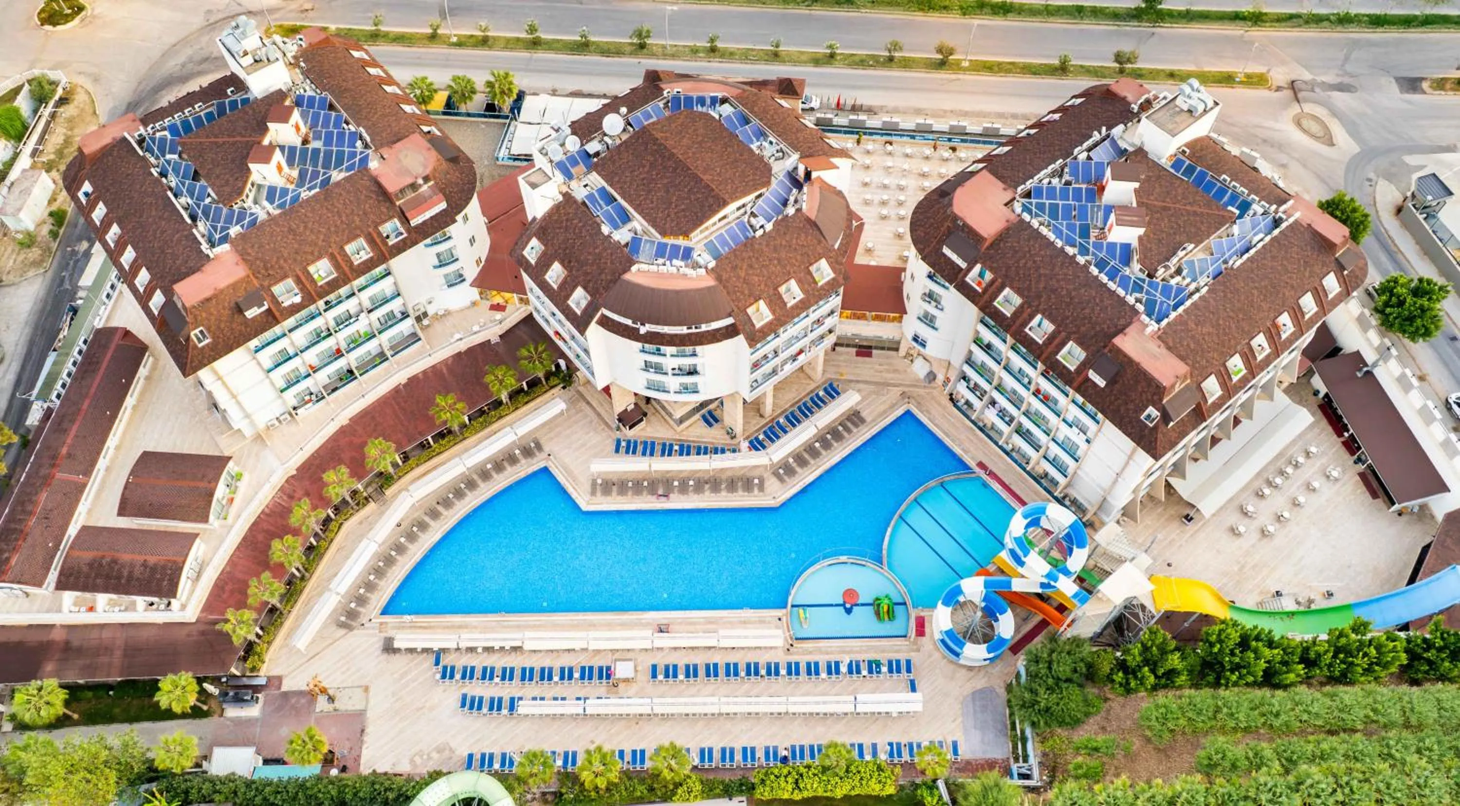 Property building in Ramada Resort Side