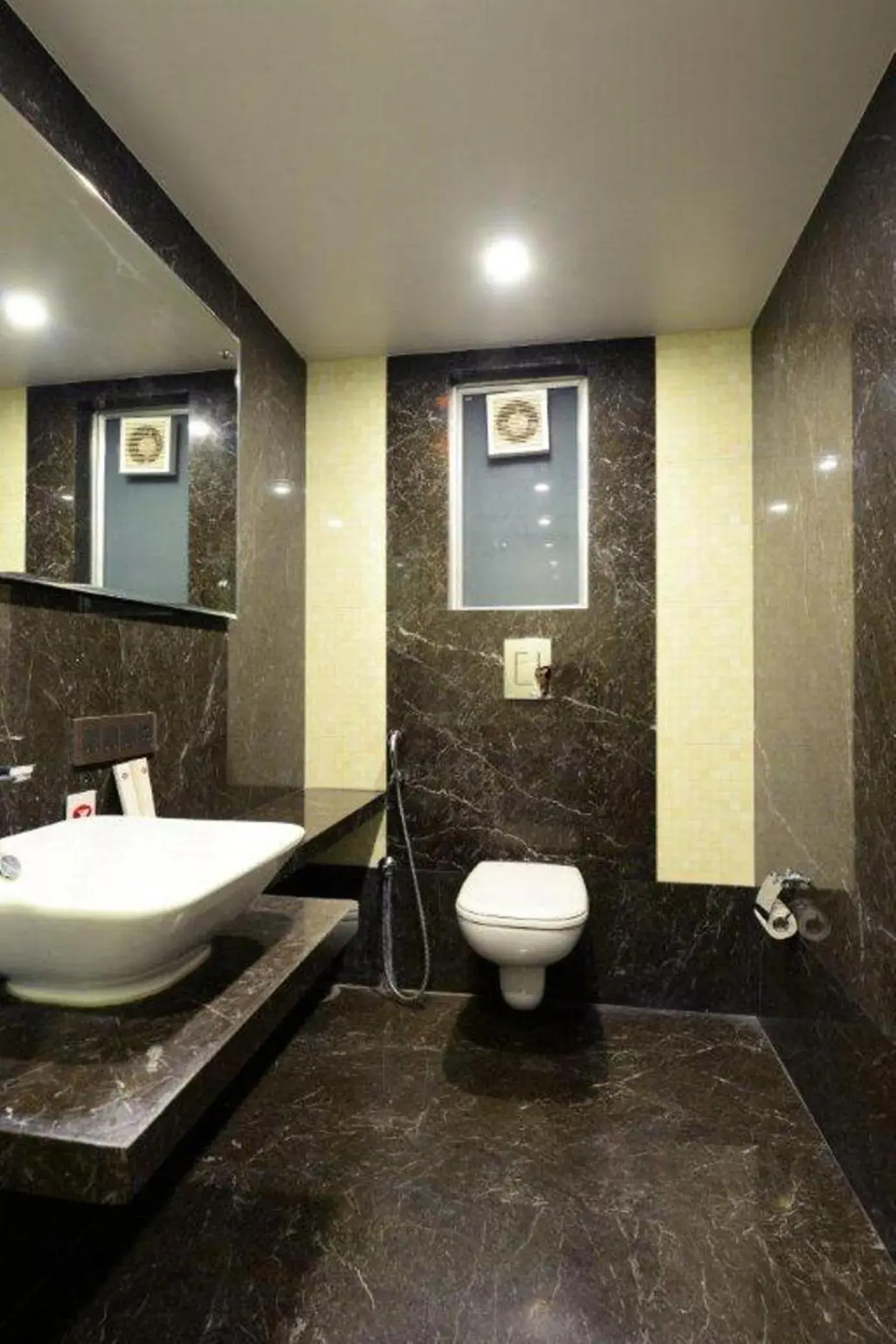 Deluxe King Room in Hotel Winway Deluxe King Room in Hotel Winway