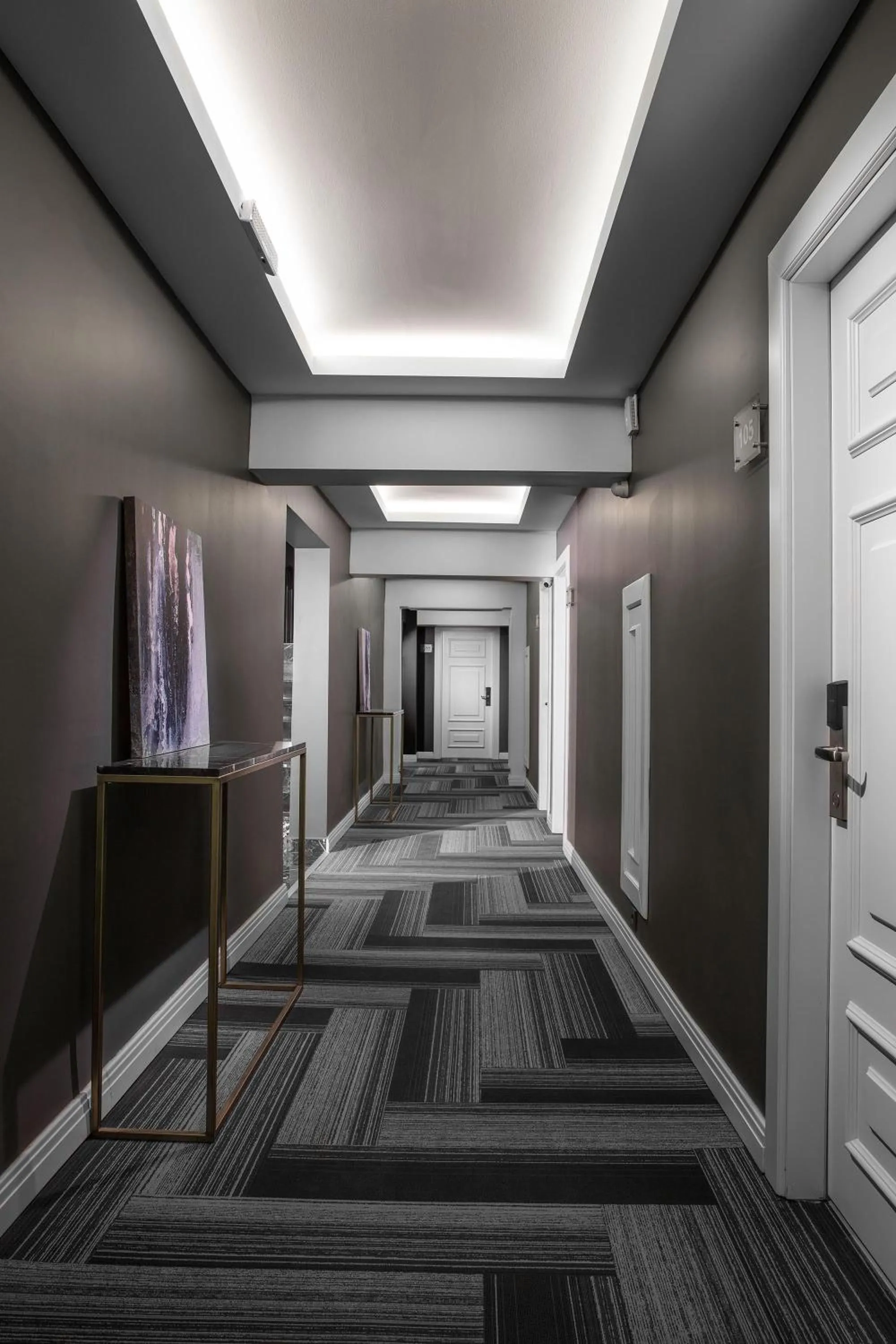 Facade/entrance in B LOFT HOTEL