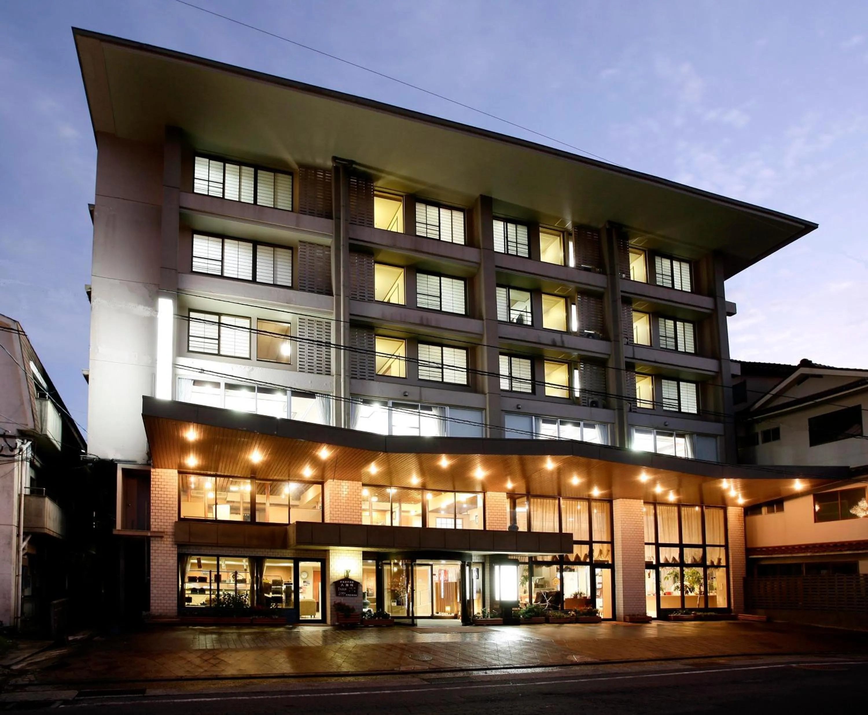 Facade/entrance in Unzen Sky Hotel