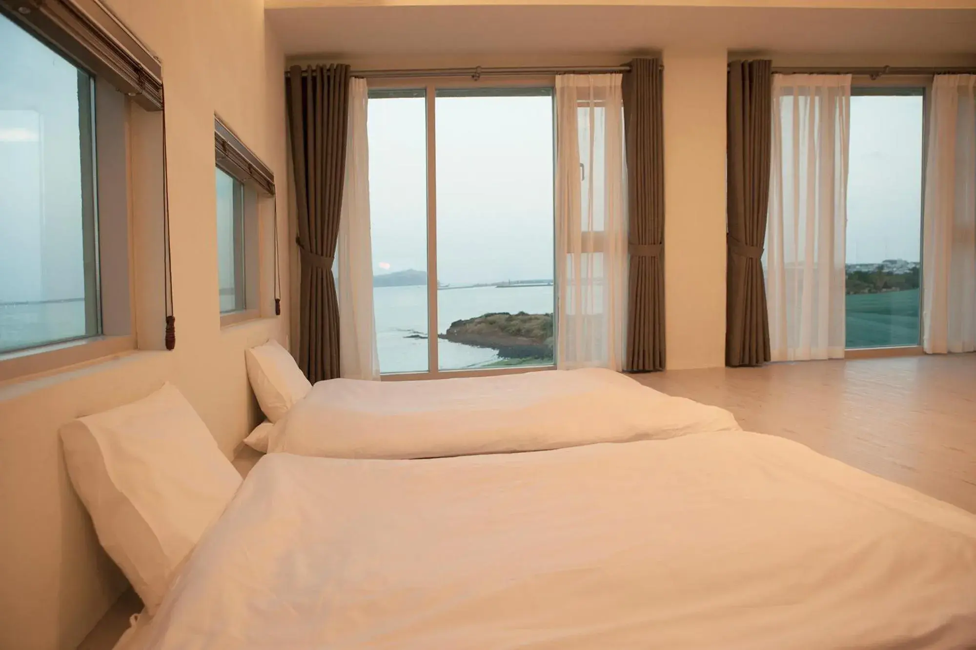 Decorative detail, Bed in Chuidasun Resort Tea & Meditation Decorative detail, Bed in Chuidasun Resort Tea & Meditation