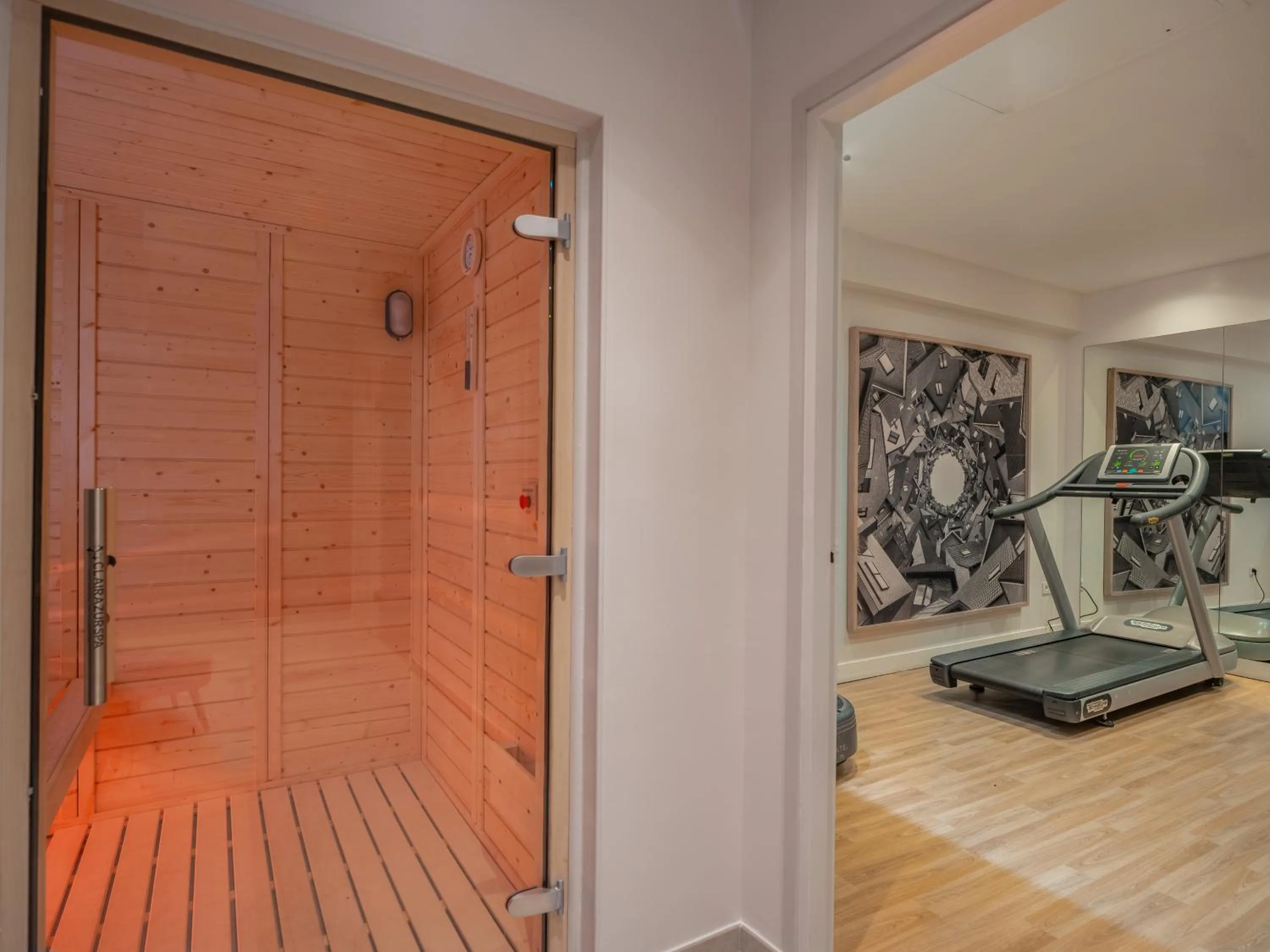 Fitness centre/facilities in Hotel Le Mareuil