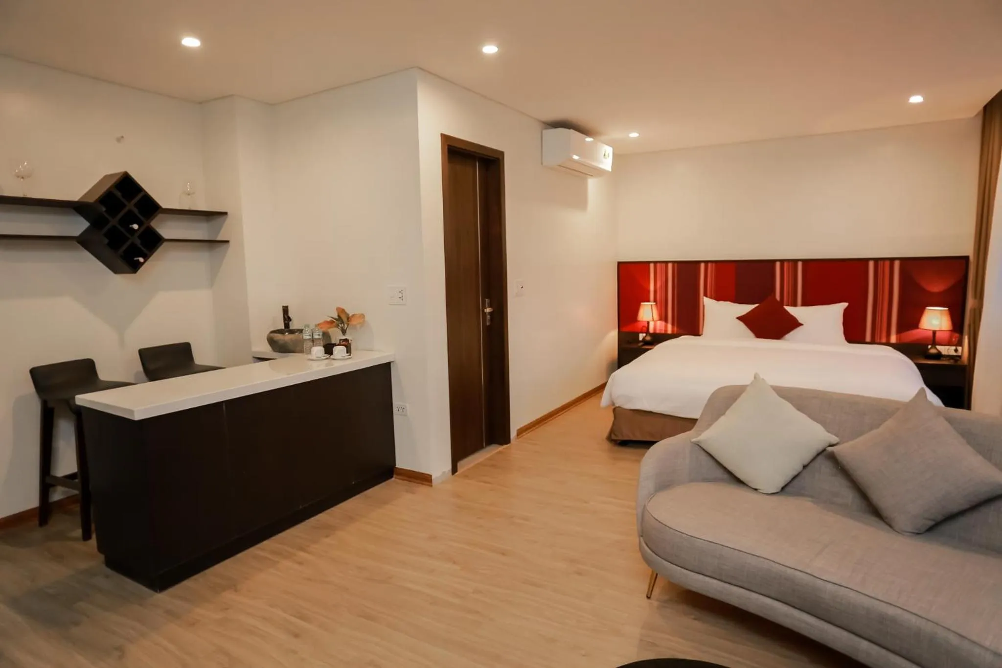 Bed in Max Boutique Hotel