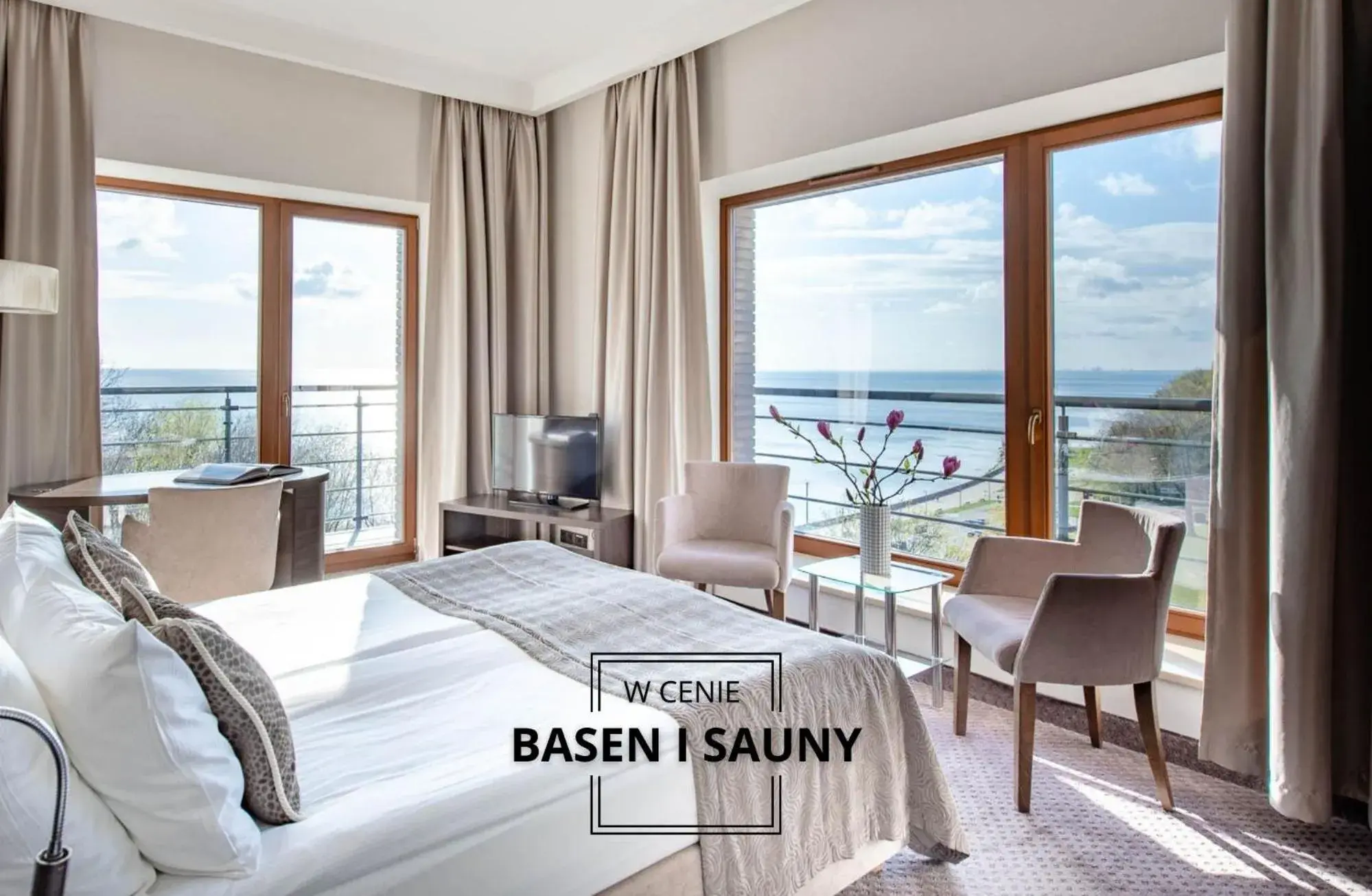 Bed in Hotel Różany Gaj - Destigo Hotels Bed in Hotel Różany Gaj - Destigo Hotels