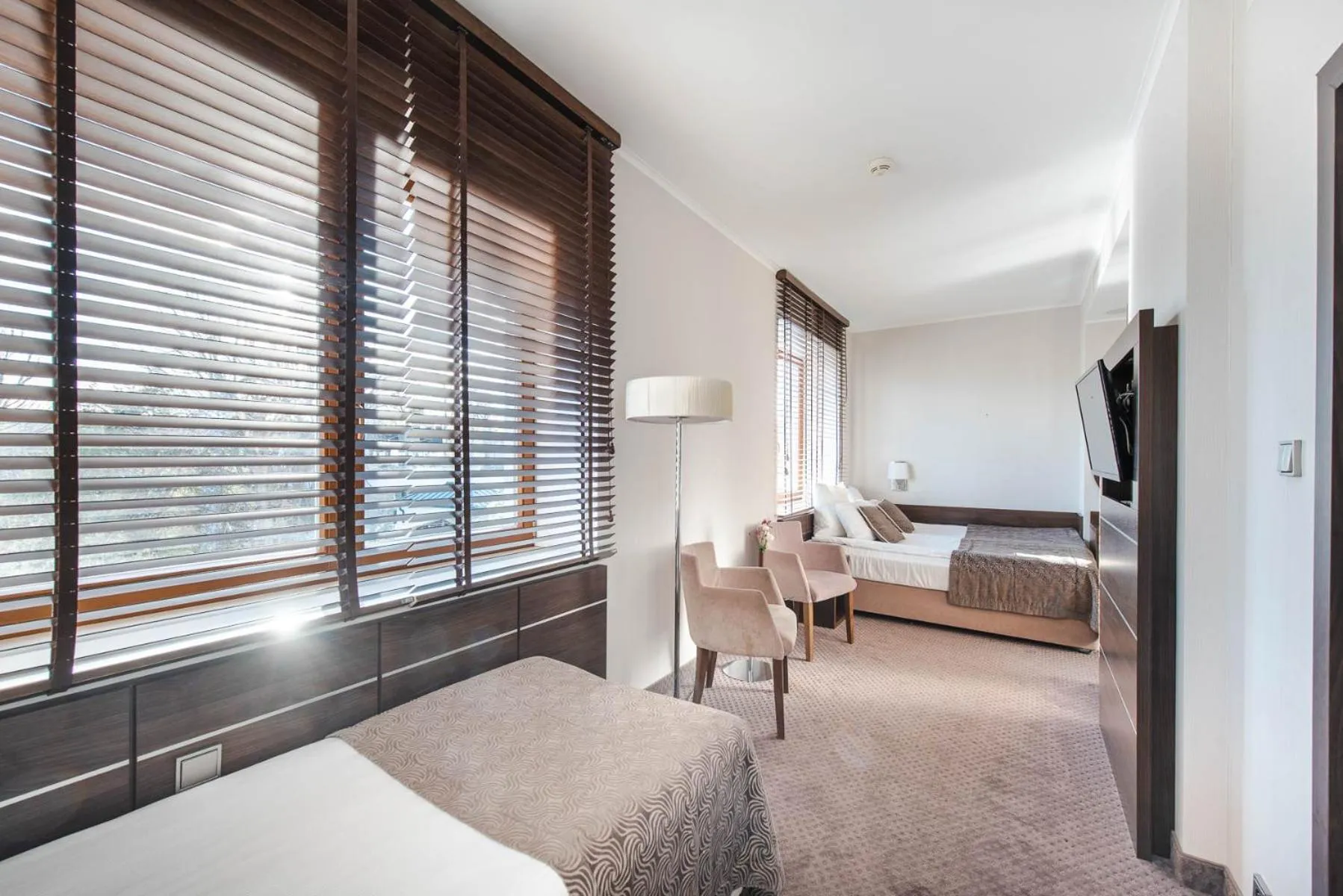 Bed in Hotel Różany Gaj - Destigo Hotels