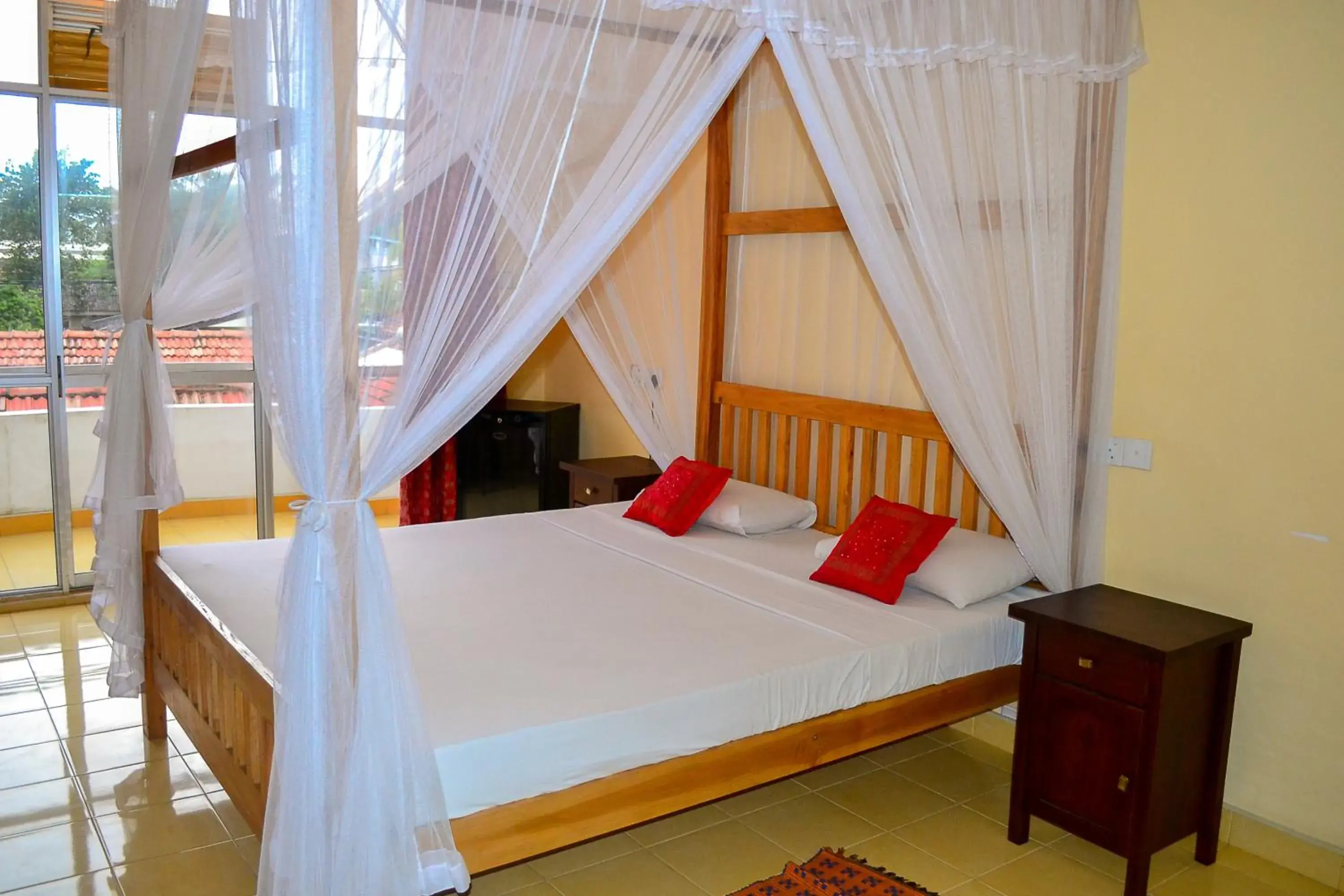 Superior Double Room with Balcony and Sea View - single occupancy in Hotel Marine at Negombo Beach Superior Double Room with Balcony and Sea View - single occupancy in Hotel Marine at Negombo Beach