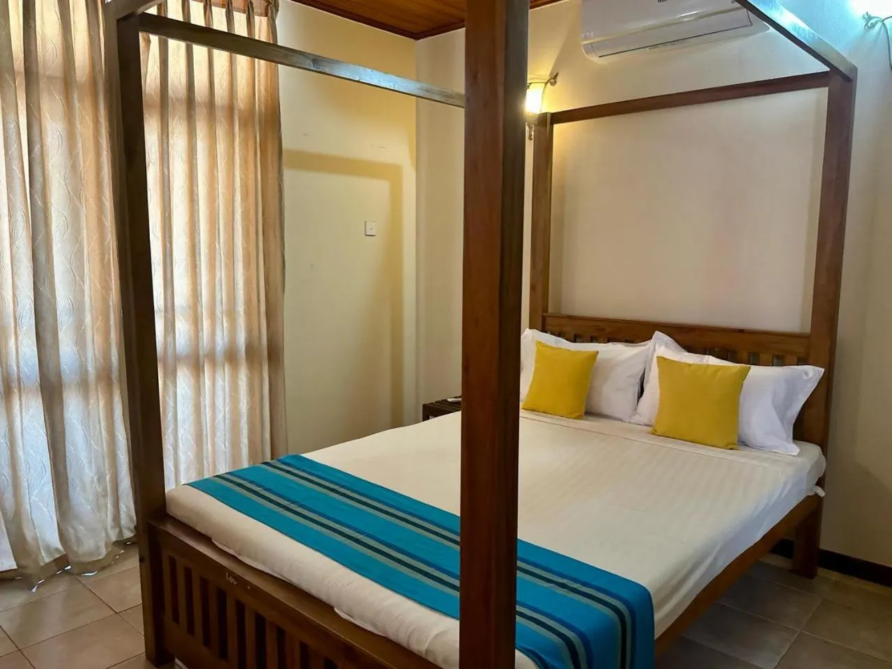 Bed in Hotel Marine at Negombo Beach