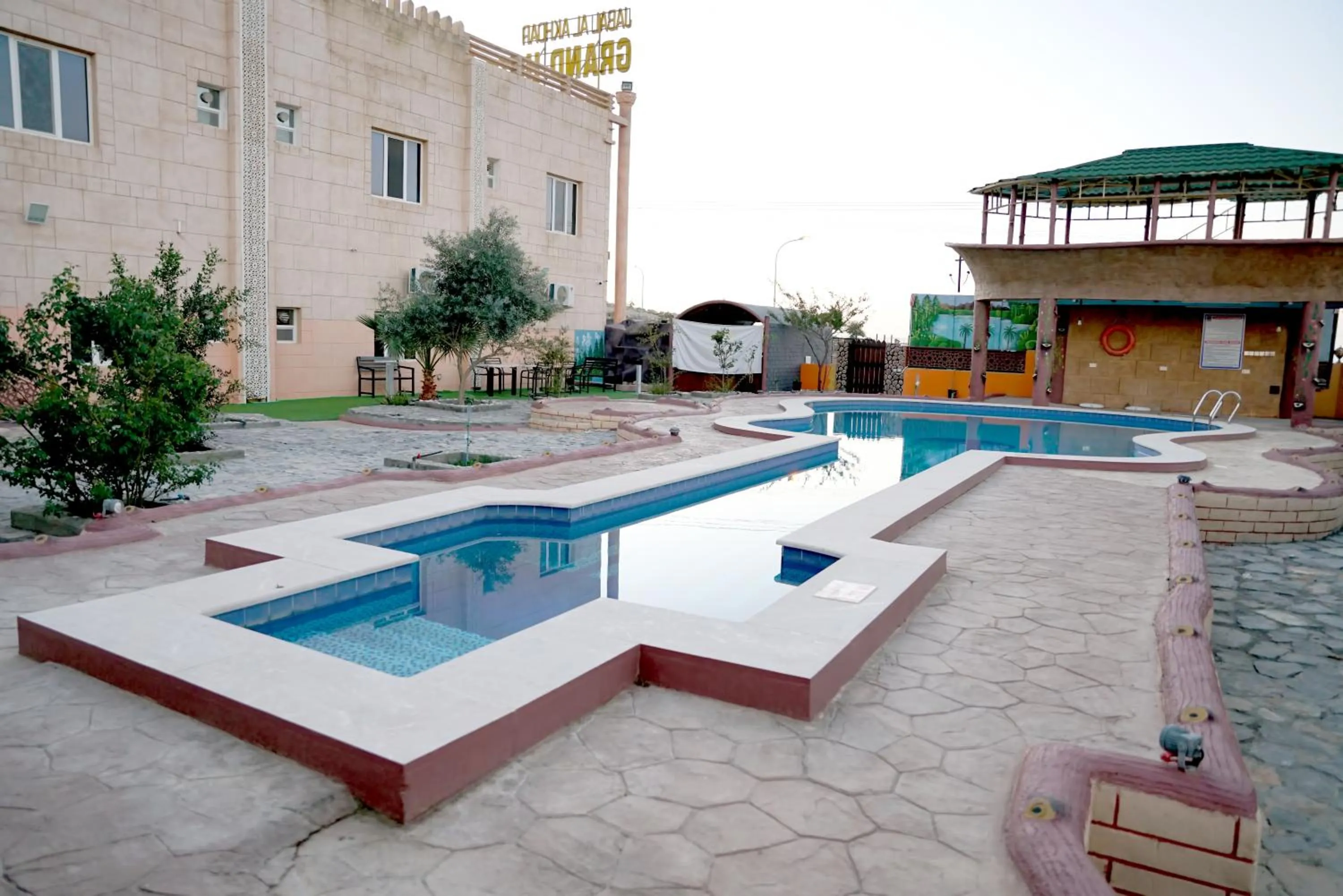 Swimming pool in Jabal Al Akhdar Grand Hotel