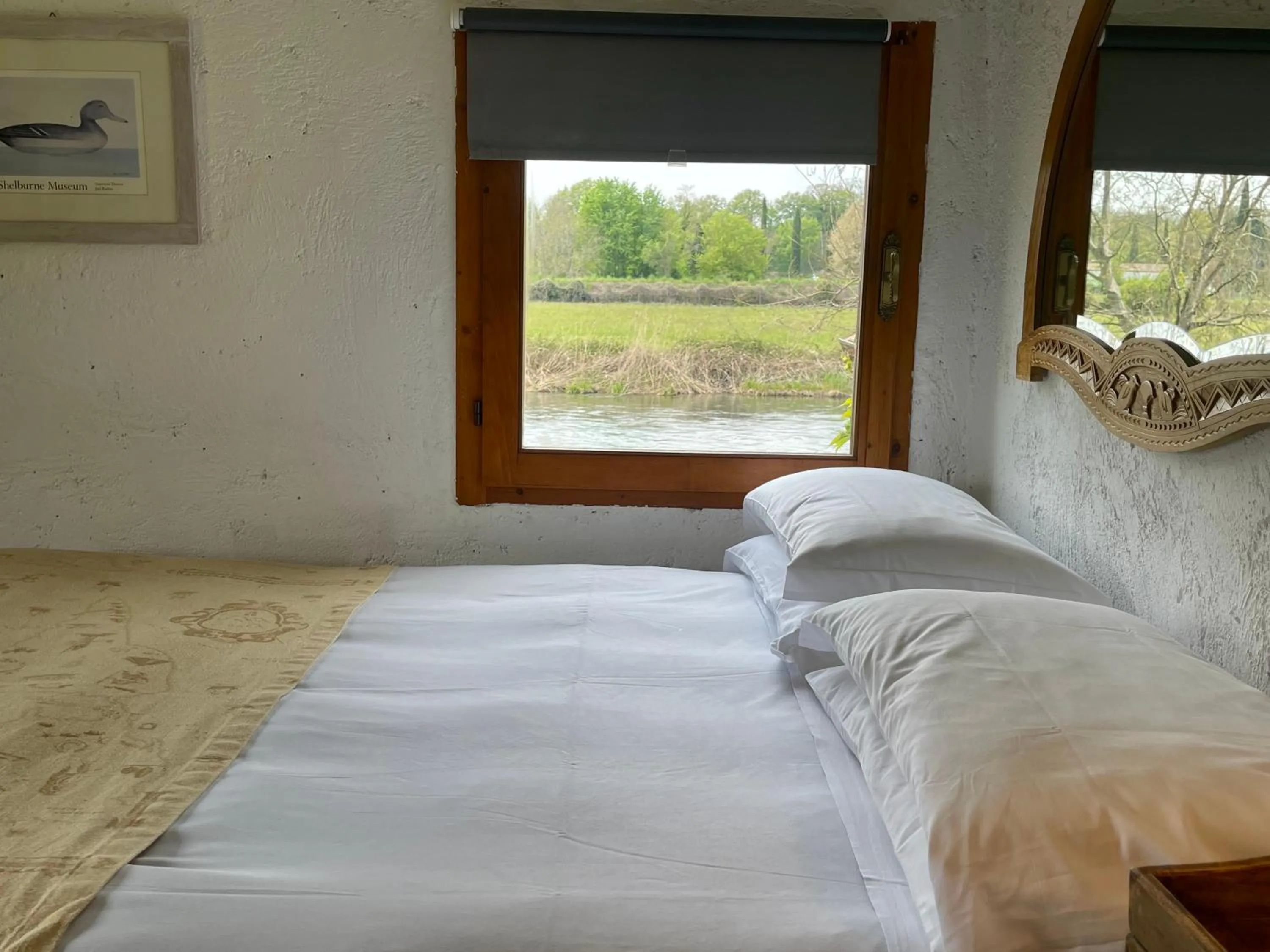 Bed in La Finestra sul Fiume