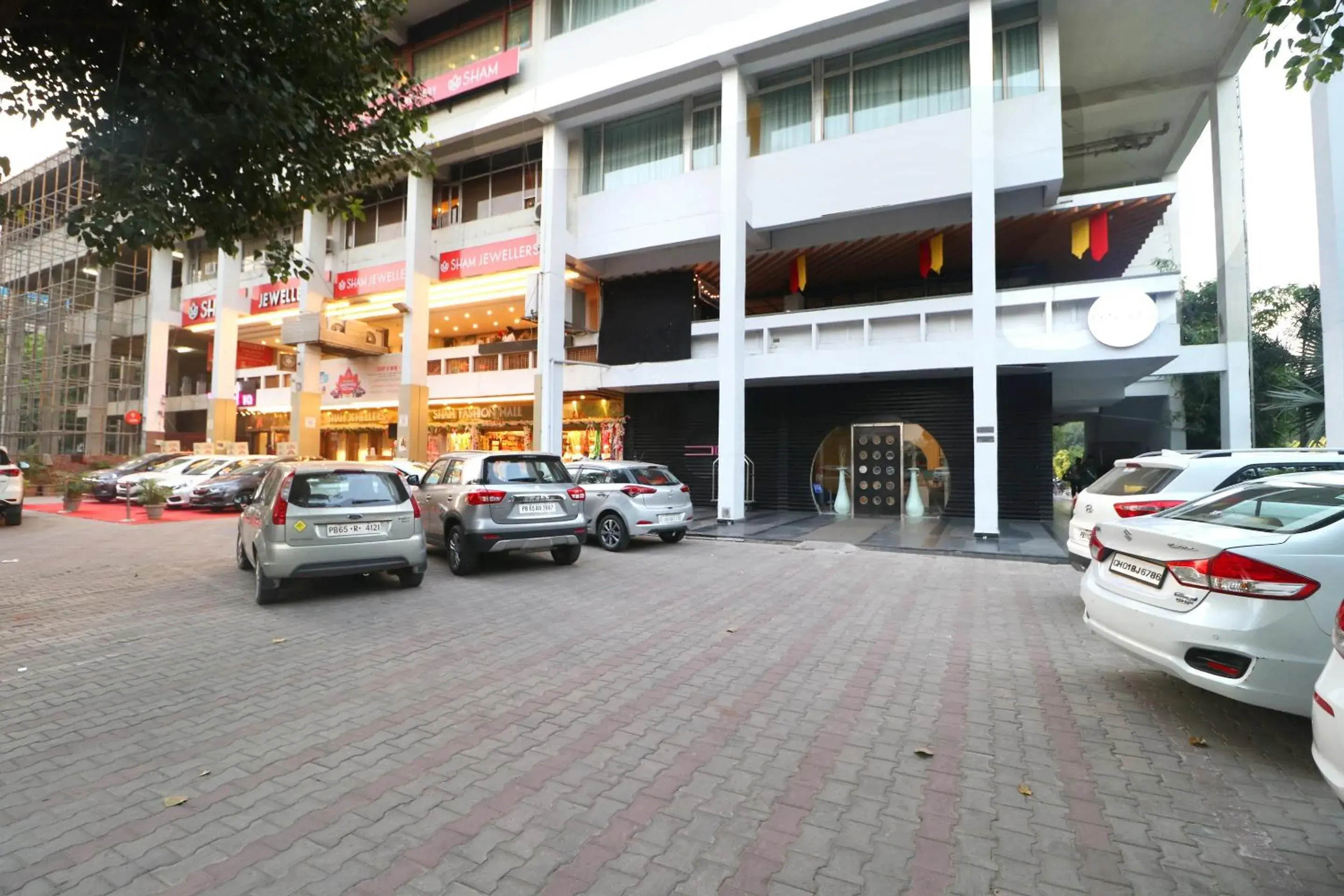 Facade/entrance in The Toy Hotel Facade/entrance in The Toy Hotel