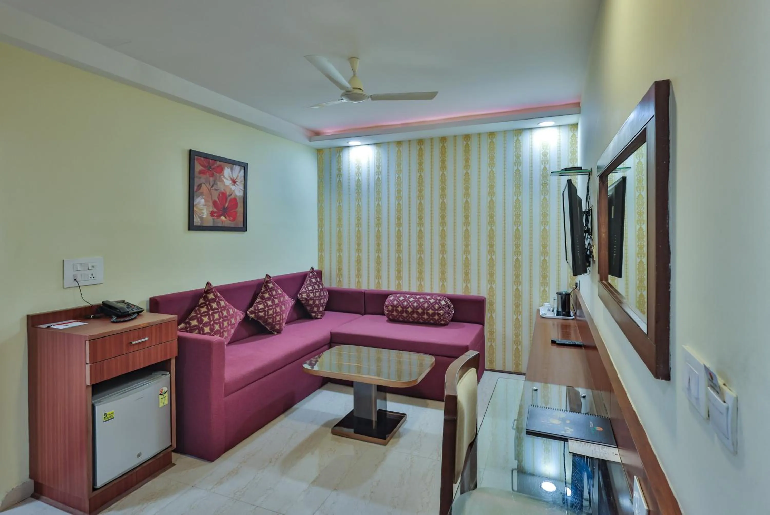 Living room in Hotel Cama