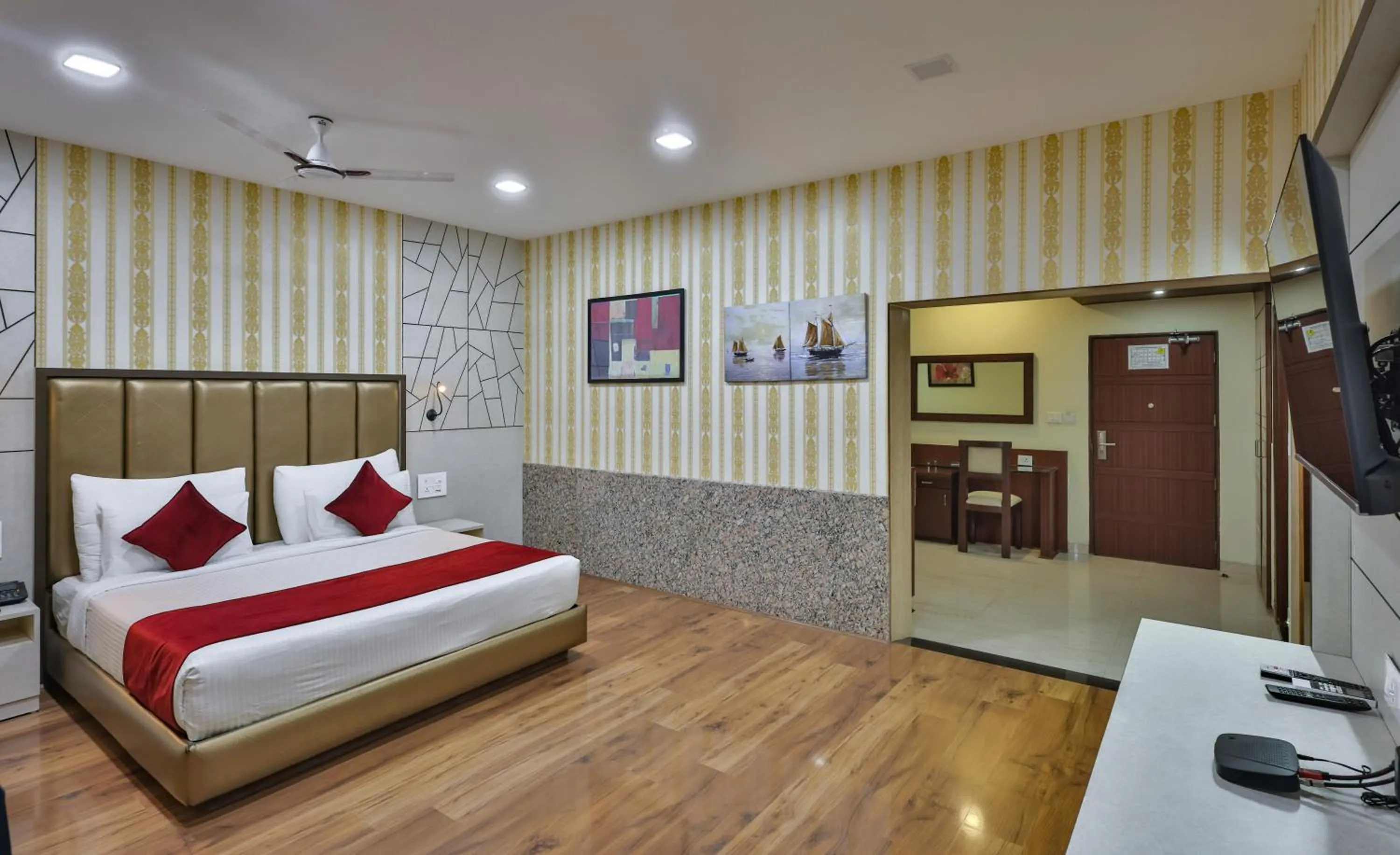 Bedroom, Bed in Hotel Cama