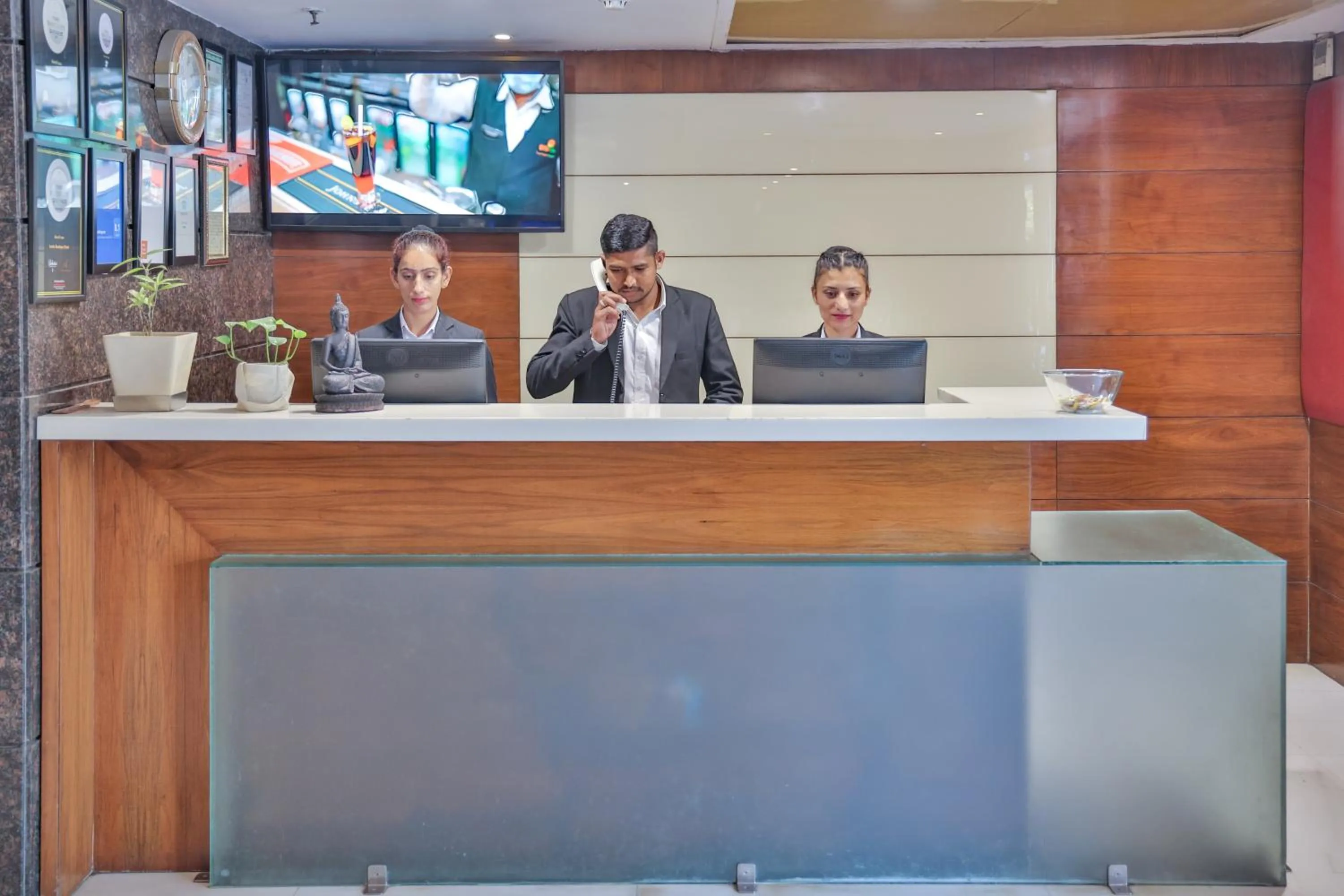 Lobby or reception in Hotel Cama