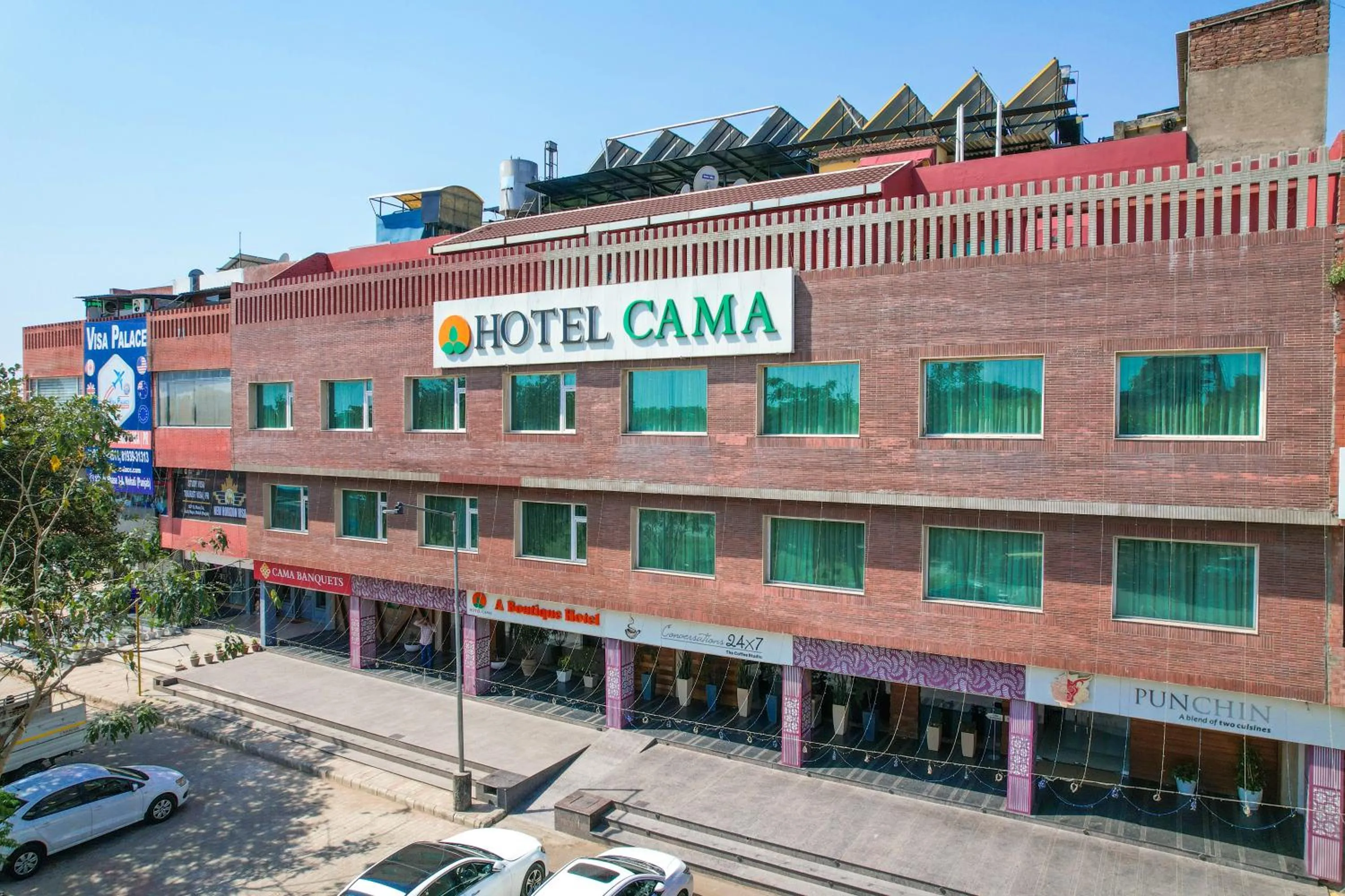 Property building in Hotel Cama