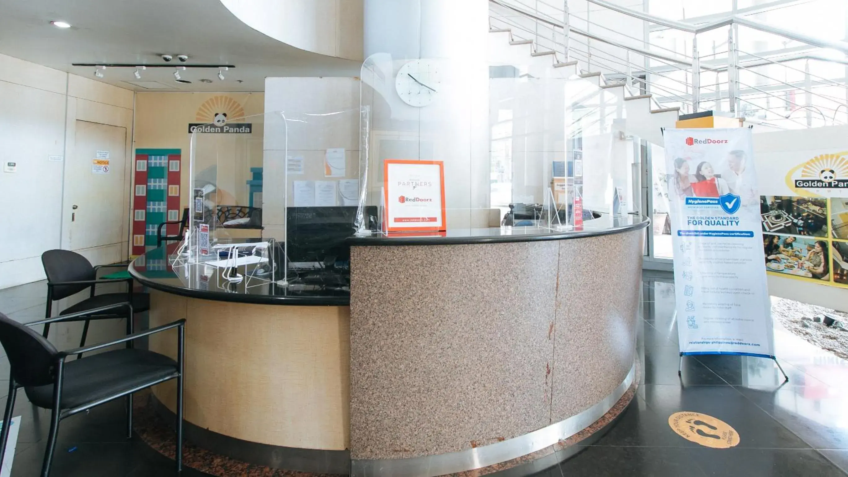 Lobby or reception in RedDoorz Plus @ E Rodriguez Corner Banawe Lobby or reception in RedDoorz Plus @ E Rodriguez Corner Banawe