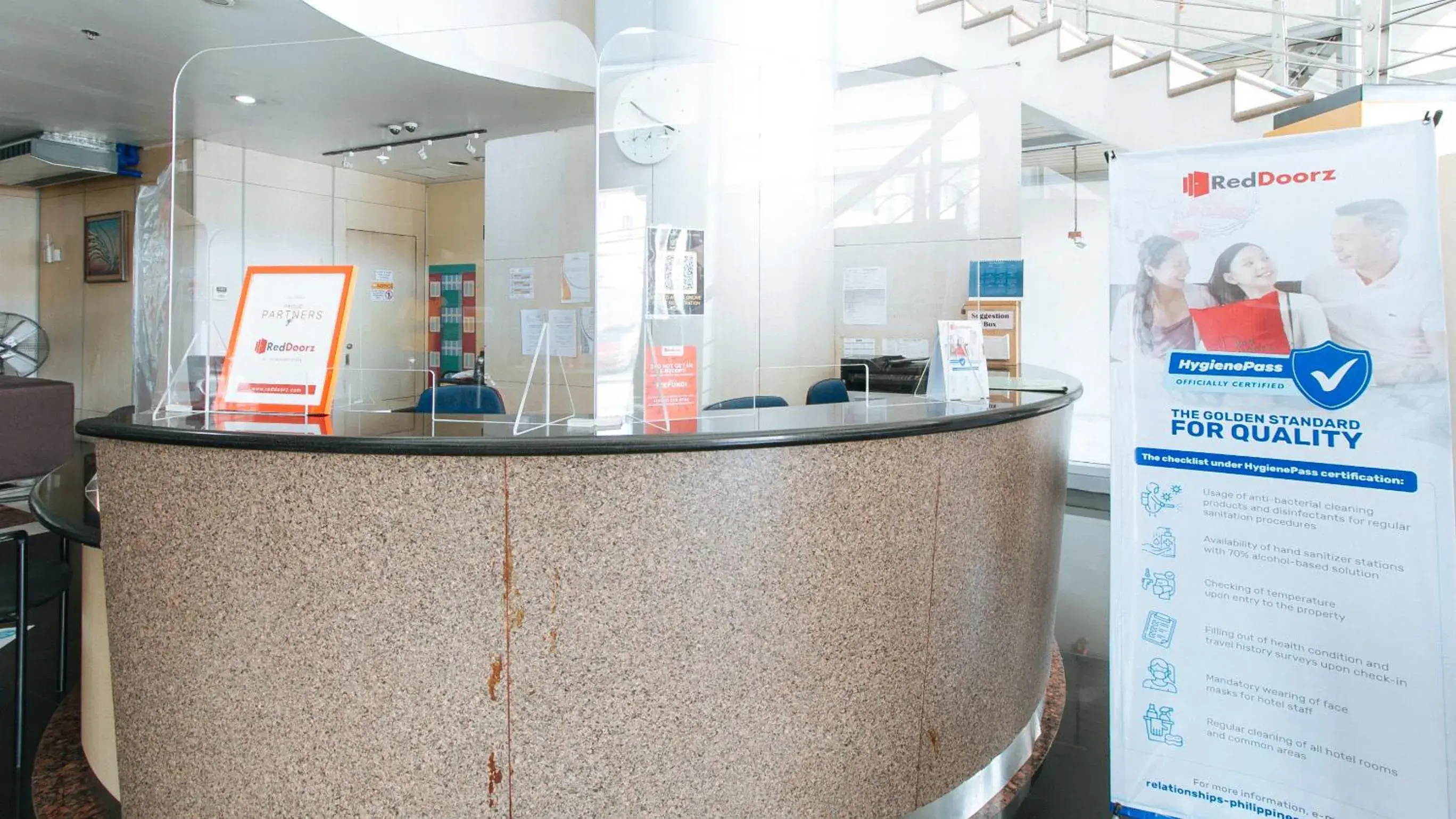 Lobby or reception in RedDoorz Plus @ E Rodriguez Corner Banawe Lobby or reception in RedDoorz Plus @ E Rodriguez Corner Banawe