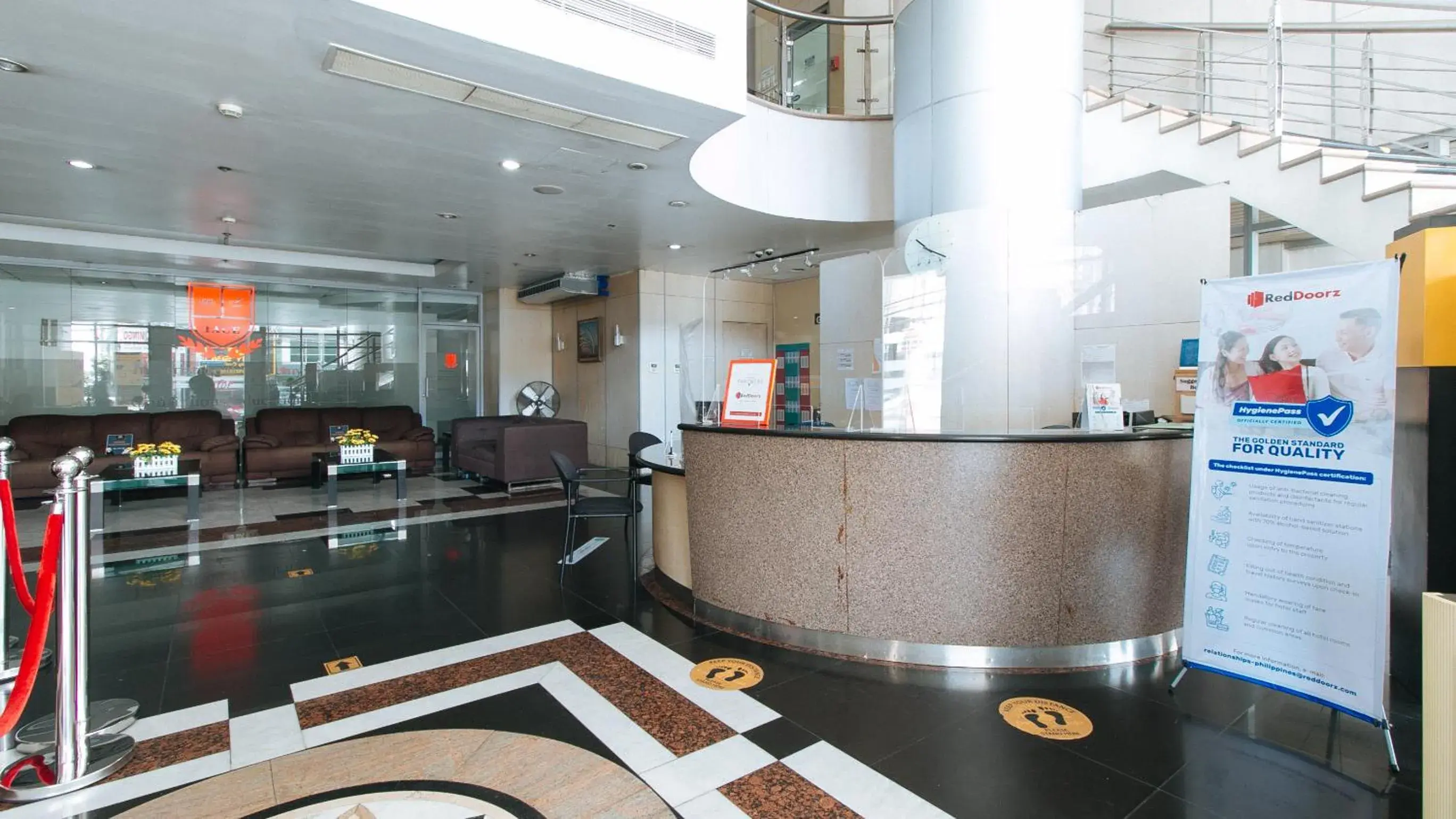 Lobby or reception in RedDoorz Plus @ E Rodriguez Corner Banawe Lobby or reception in RedDoorz Plus @ E Rodriguez Corner Banawe