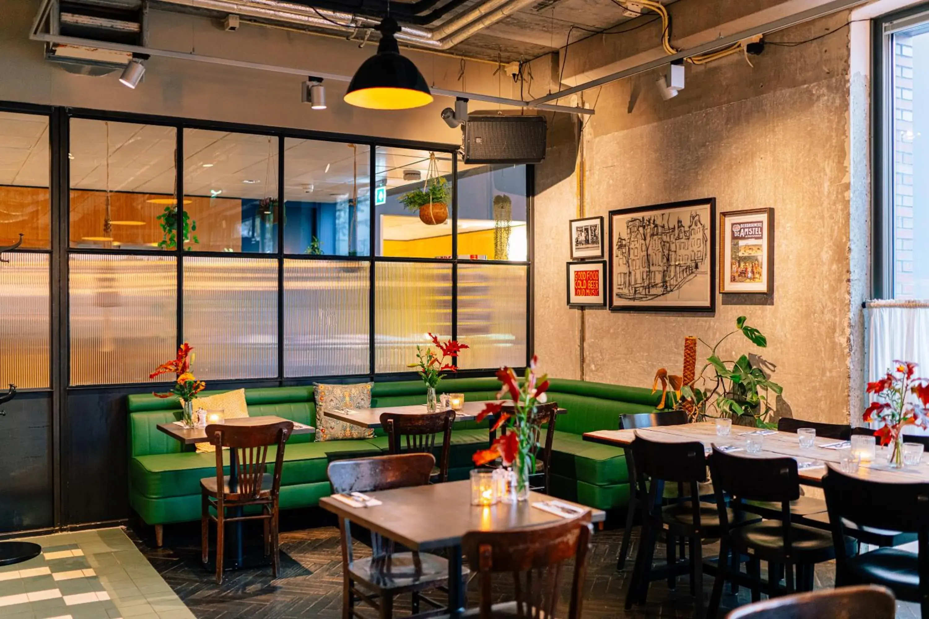 Restaurant/places to eat in Amsterdam ID Aparthotel Restaurant/places to eat in Amsterdam ID Aparthotel