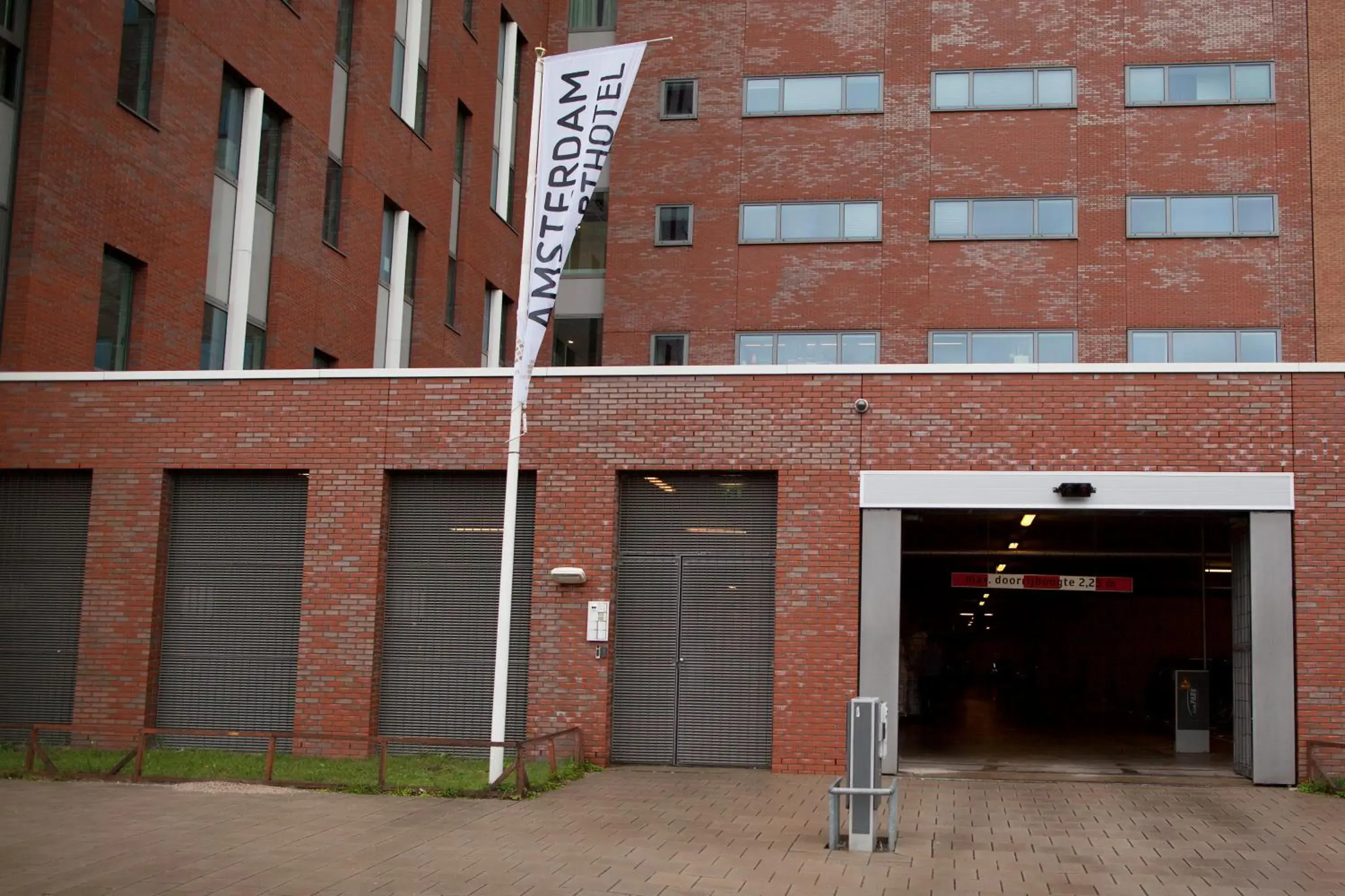 Facade/entrance in Amsterdam ID Aparthotel Facade/entrance in Amsterdam ID Aparthotel