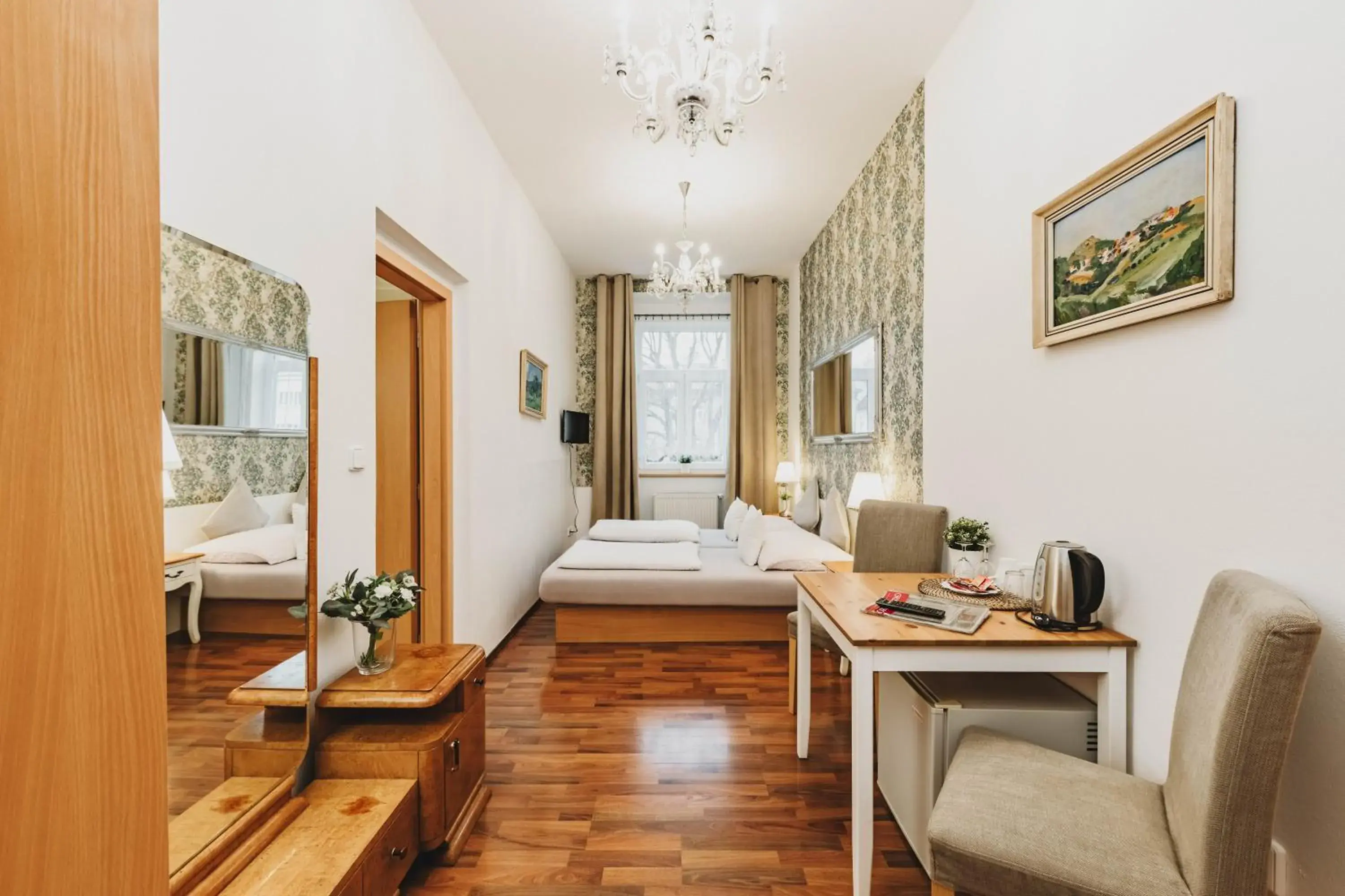 Superior Double or Twin Room in Grand Tábor Superior Double or Twin Room in Grand Tábor